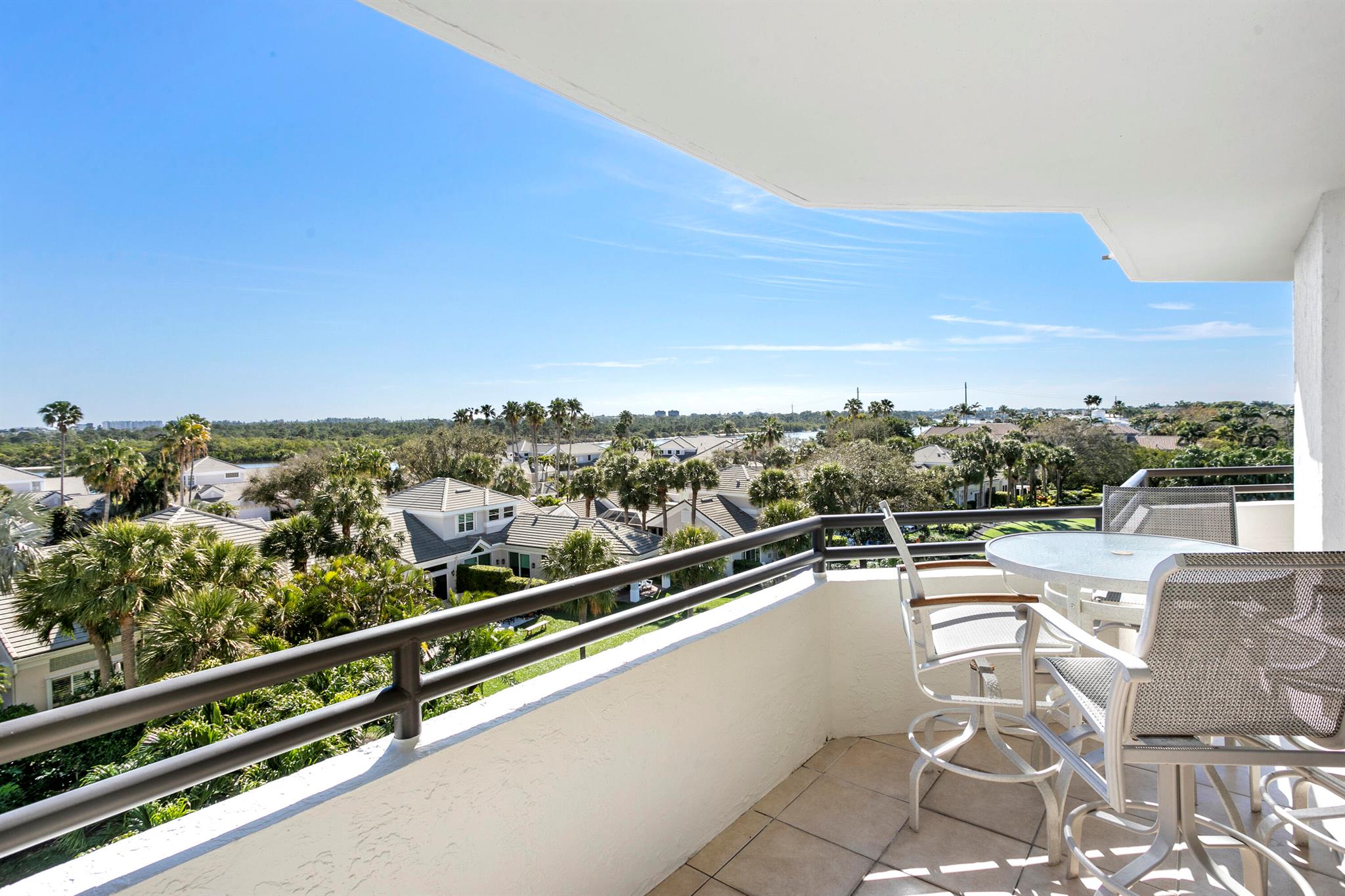 3322 Casseekey Is Rd #504 Jupiter, FL 33477