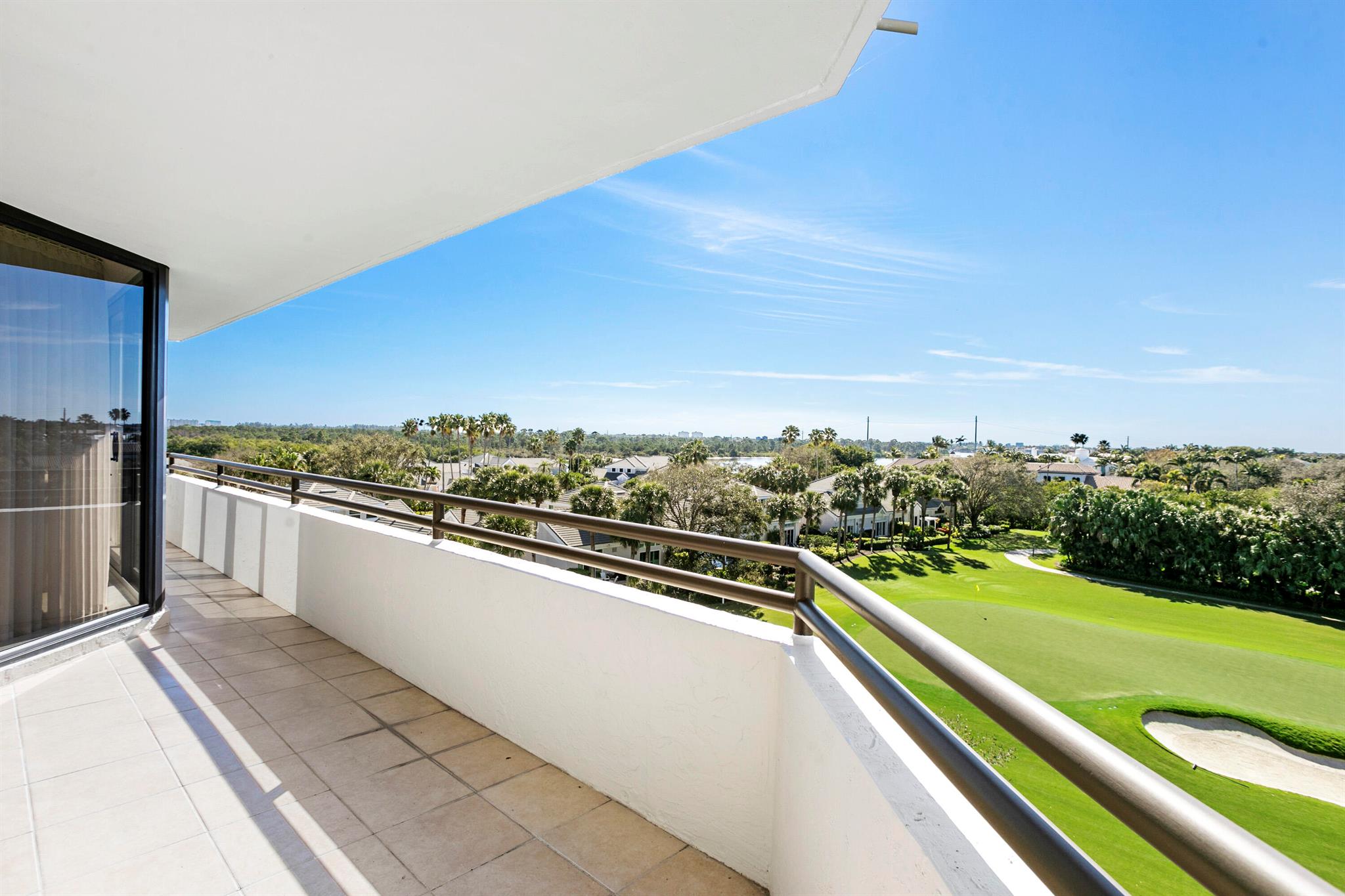 3322 Casseekey Is Rd #504 Jupiter, FL 33477