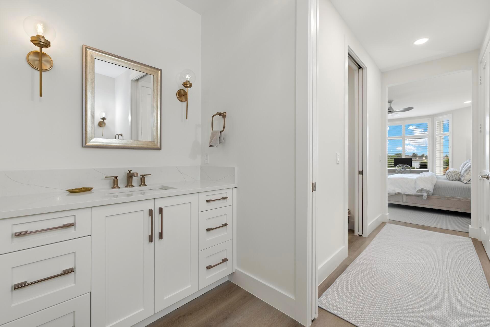 220 Eagle Dr Jupiter, FL 33477