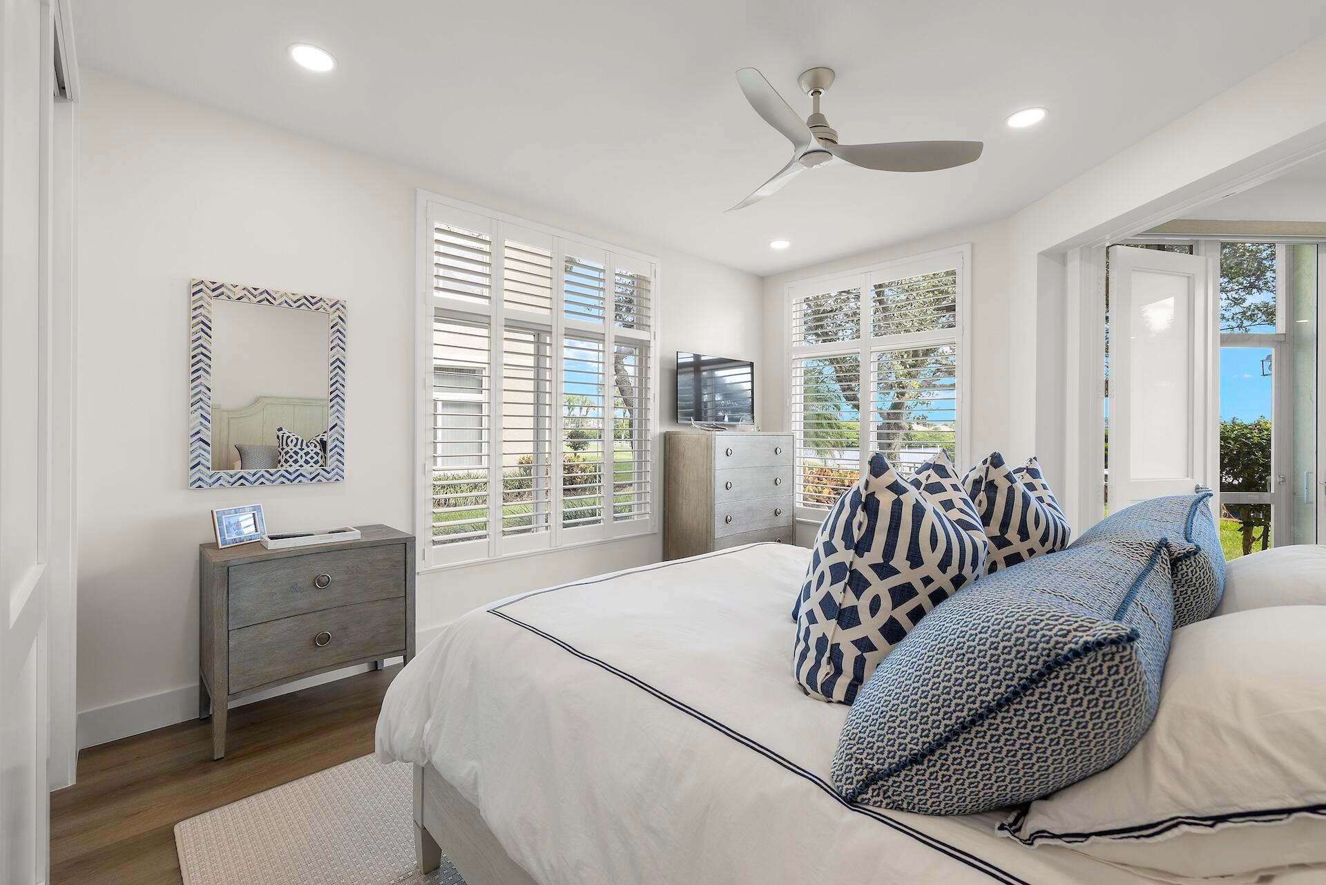 220 Eagle Dr Jupiter, FL 33477