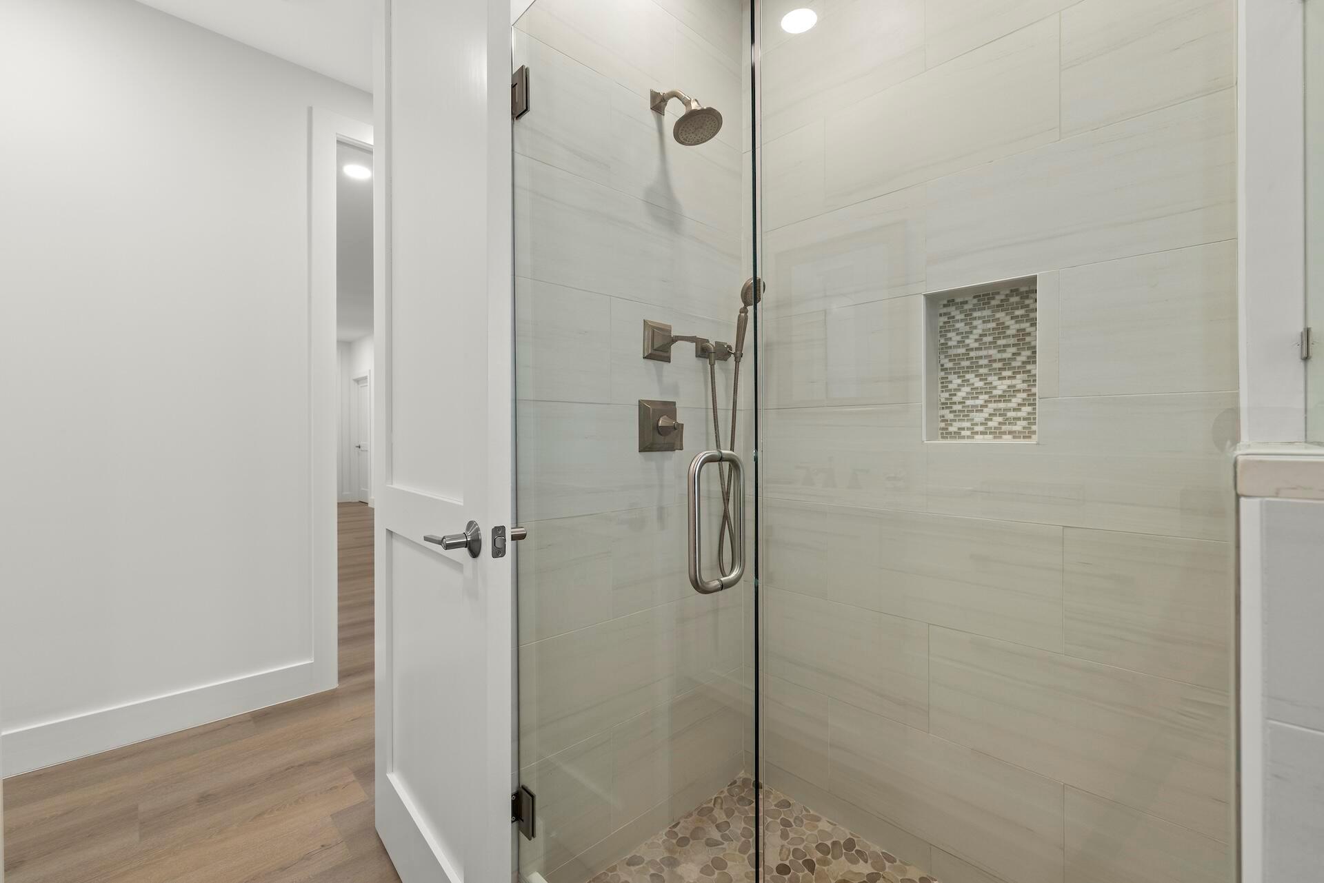 220 Eagle Dr Jupiter, FL 33477