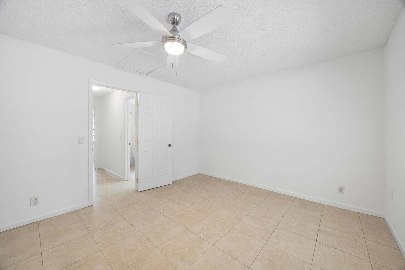 406 N Cypress #2 Tequesta, FL 33469