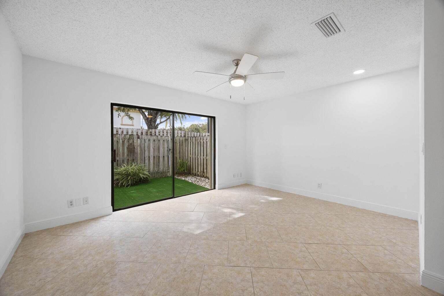 406 N Cypress #2 Tequesta, FL 33469