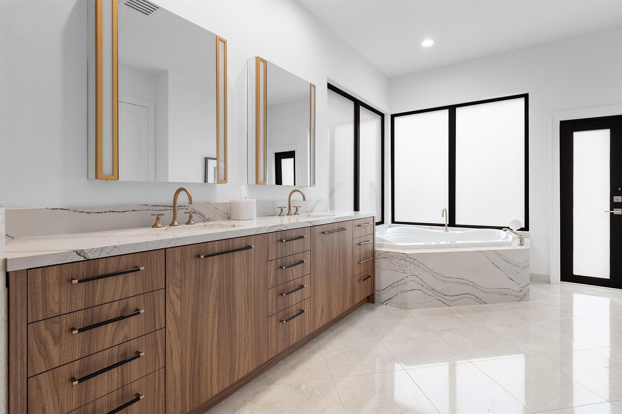 6026 NW 31st Way Boca Raton, FL 33496