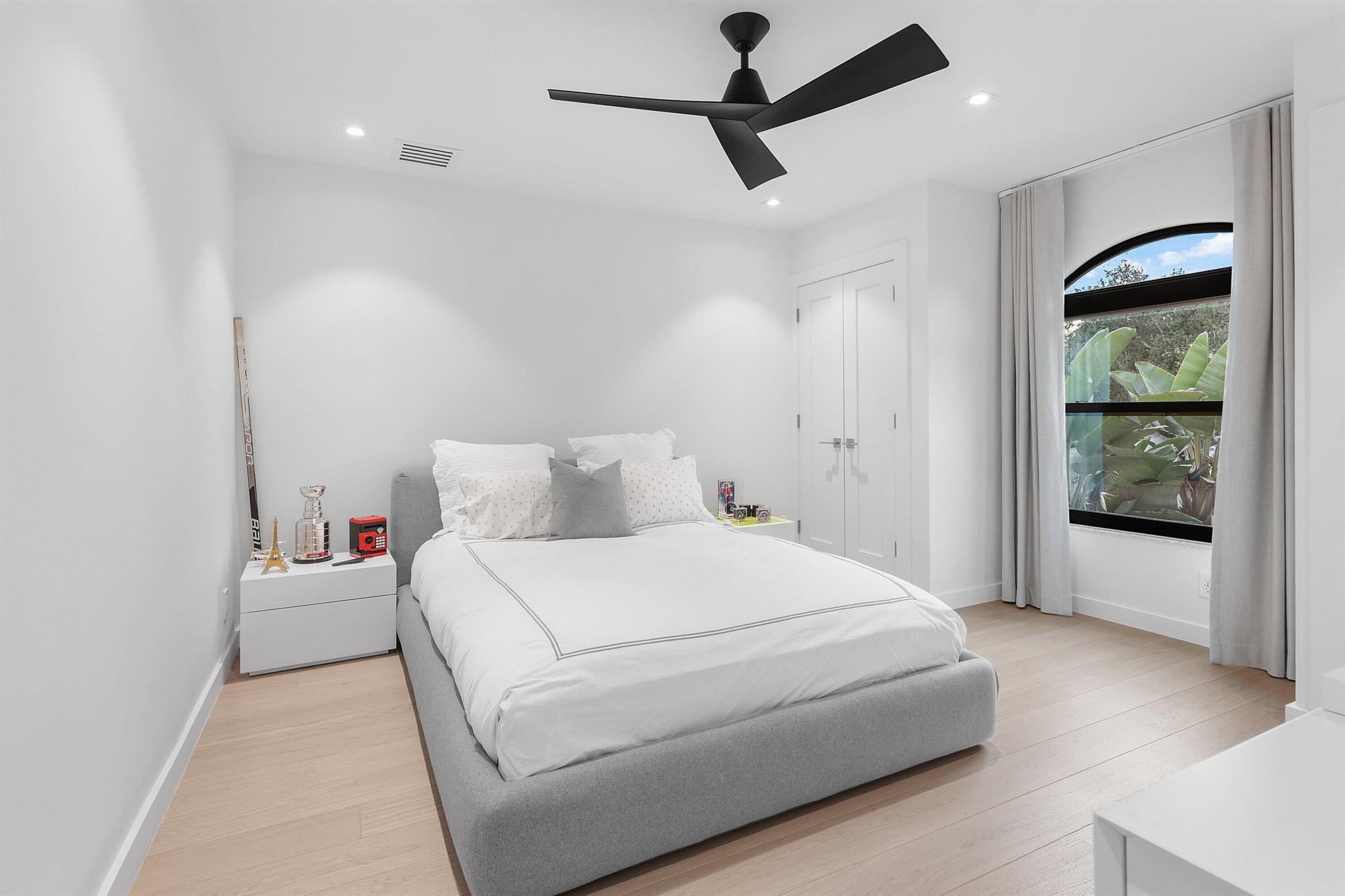 6026 NW 31st Way Boca Raton, FL 33496