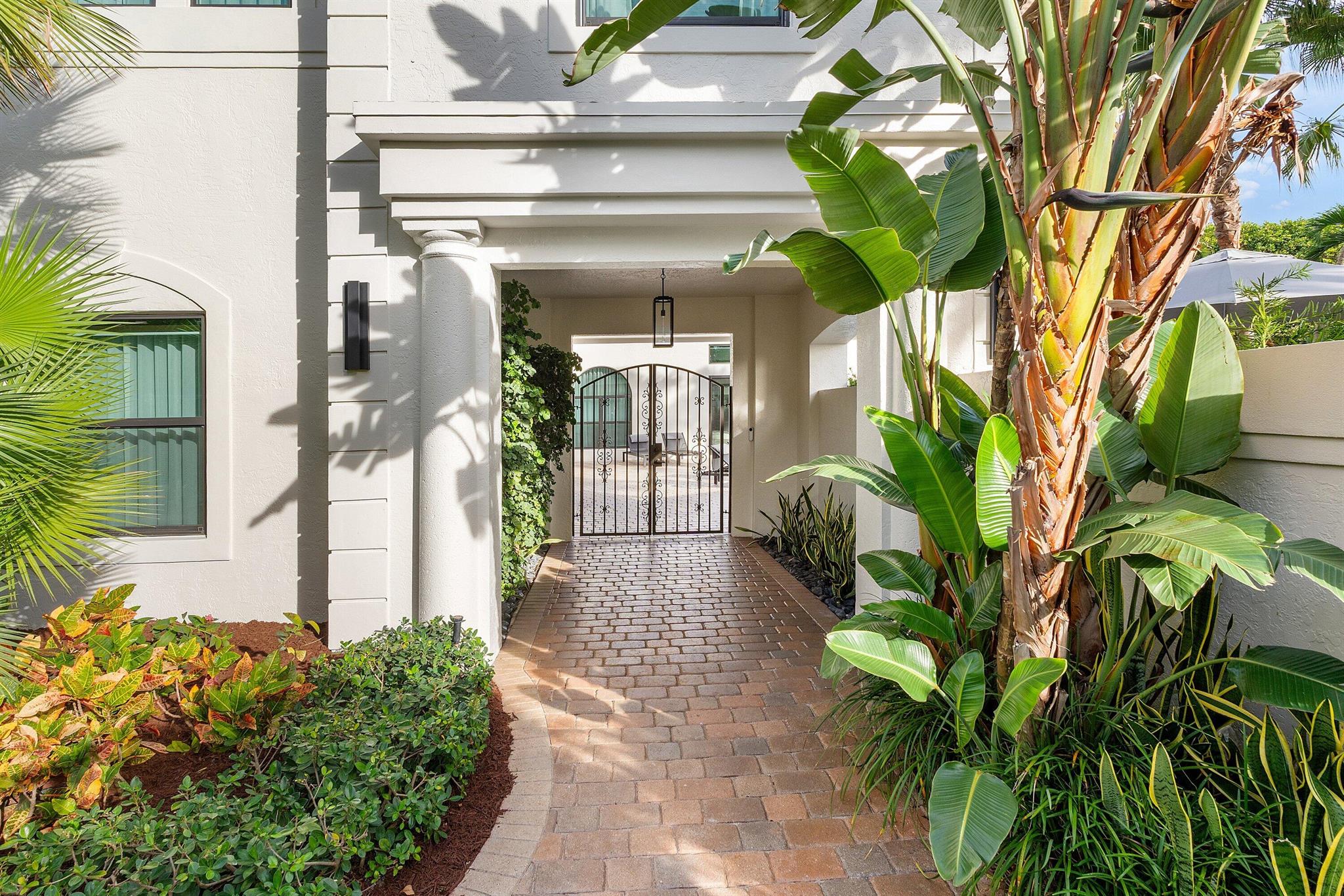 6026 NW 31st Way Boca Raton, FL 33496