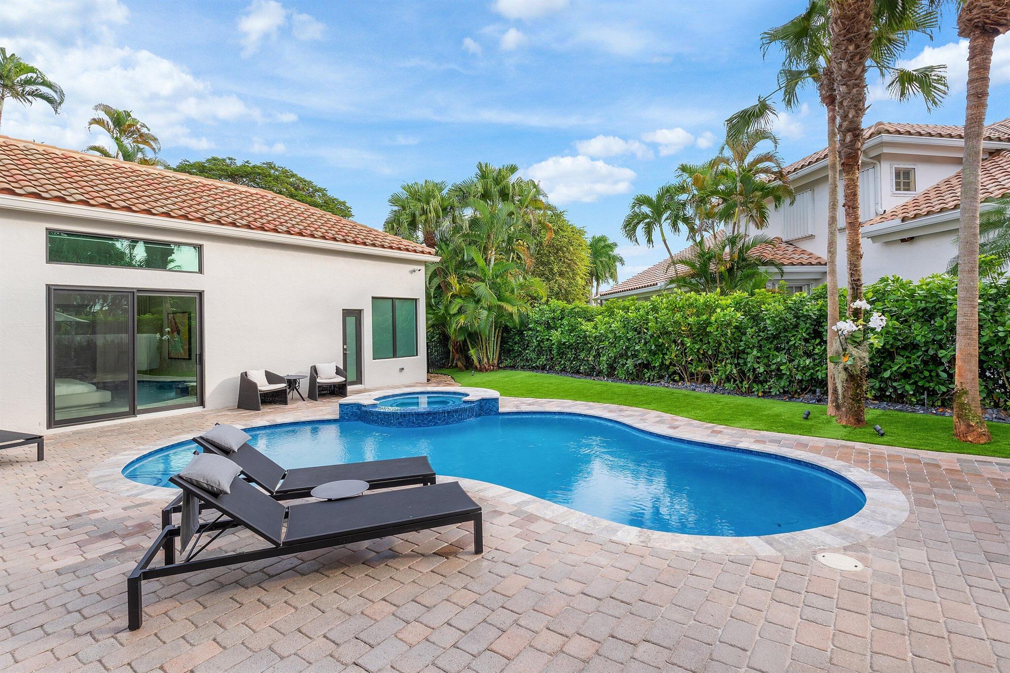 6026 NW 31st Way Boca Raton, FL 33496