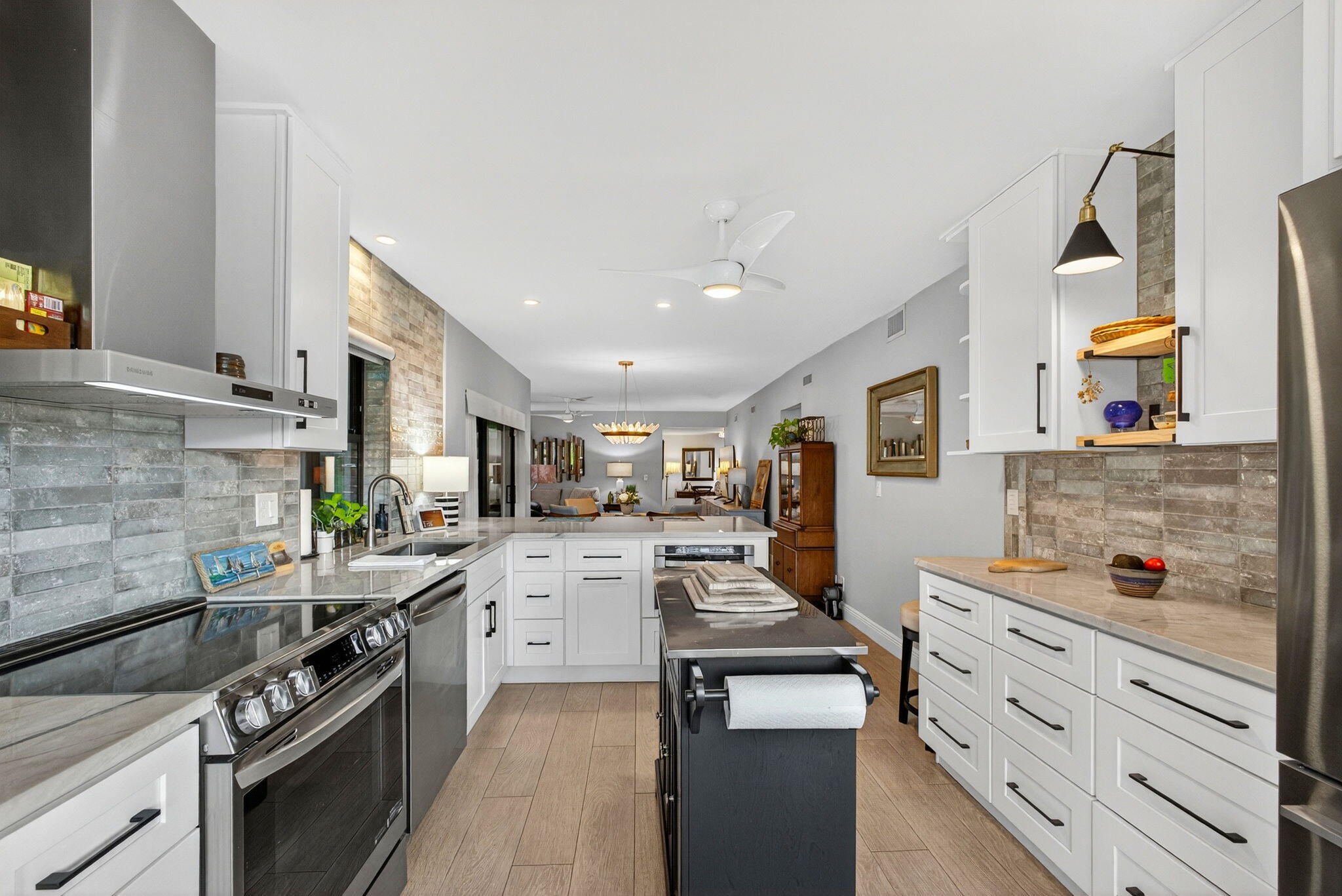 16671 Traders #122 Jupiter, FL 33477