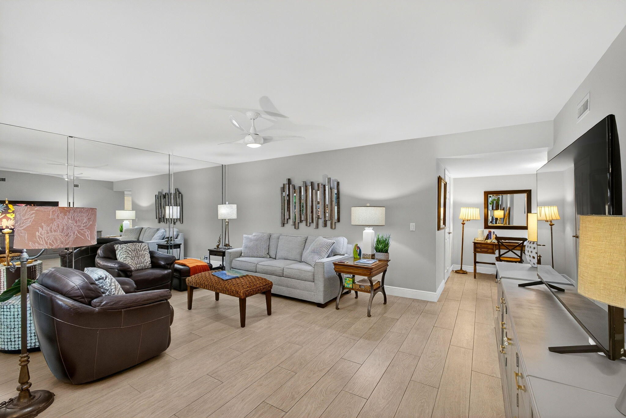 16671 Traders #122 Jupiter, FL 33477