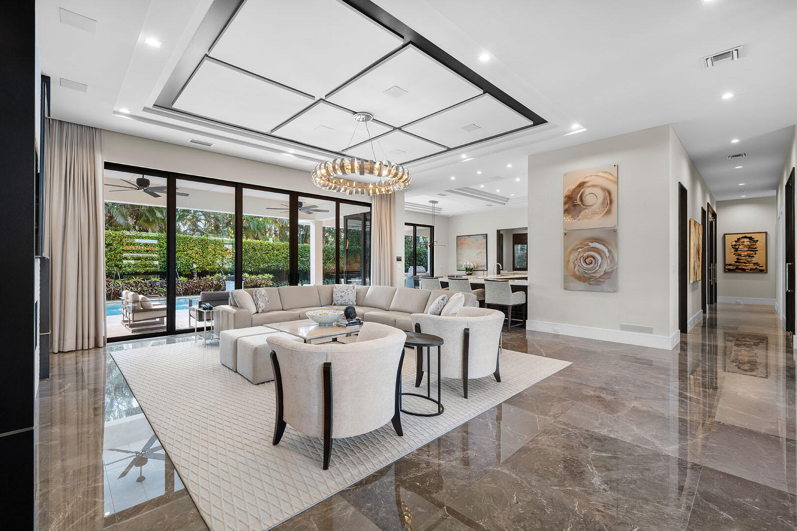 252 S Silver Palm Boca Raton, FL 33432