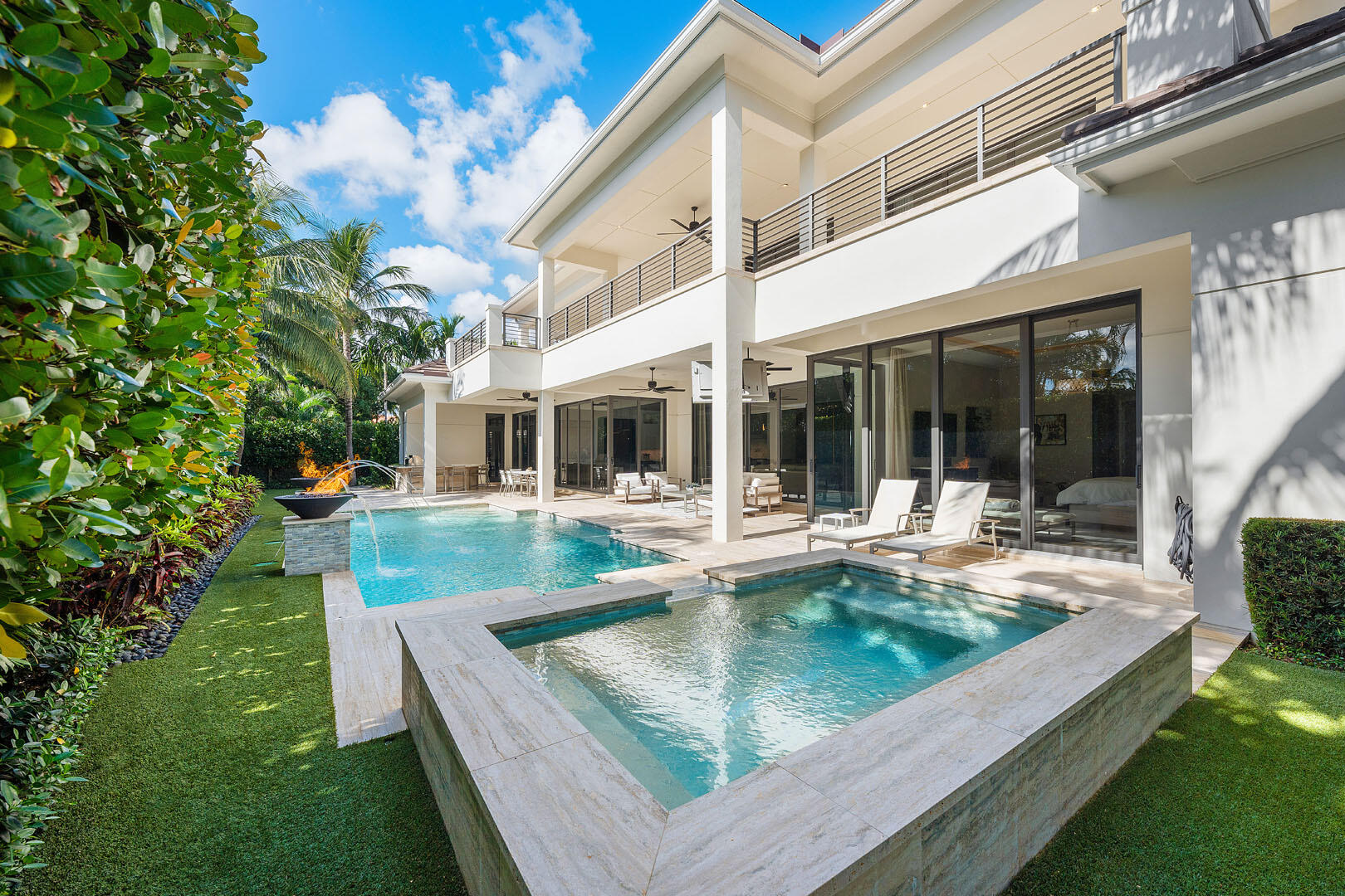 252 S Silver Palm Boca Raton, FL 33432