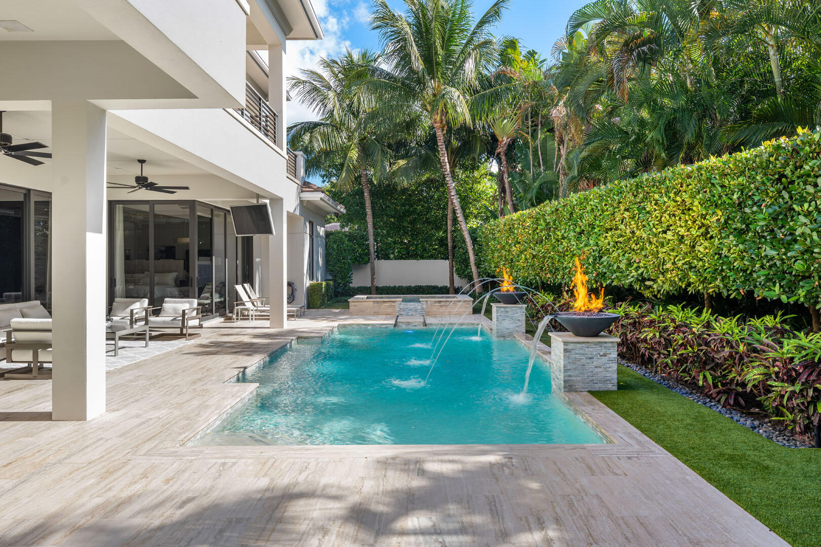 252 S Silver Palm Boca Raton, FL 33432