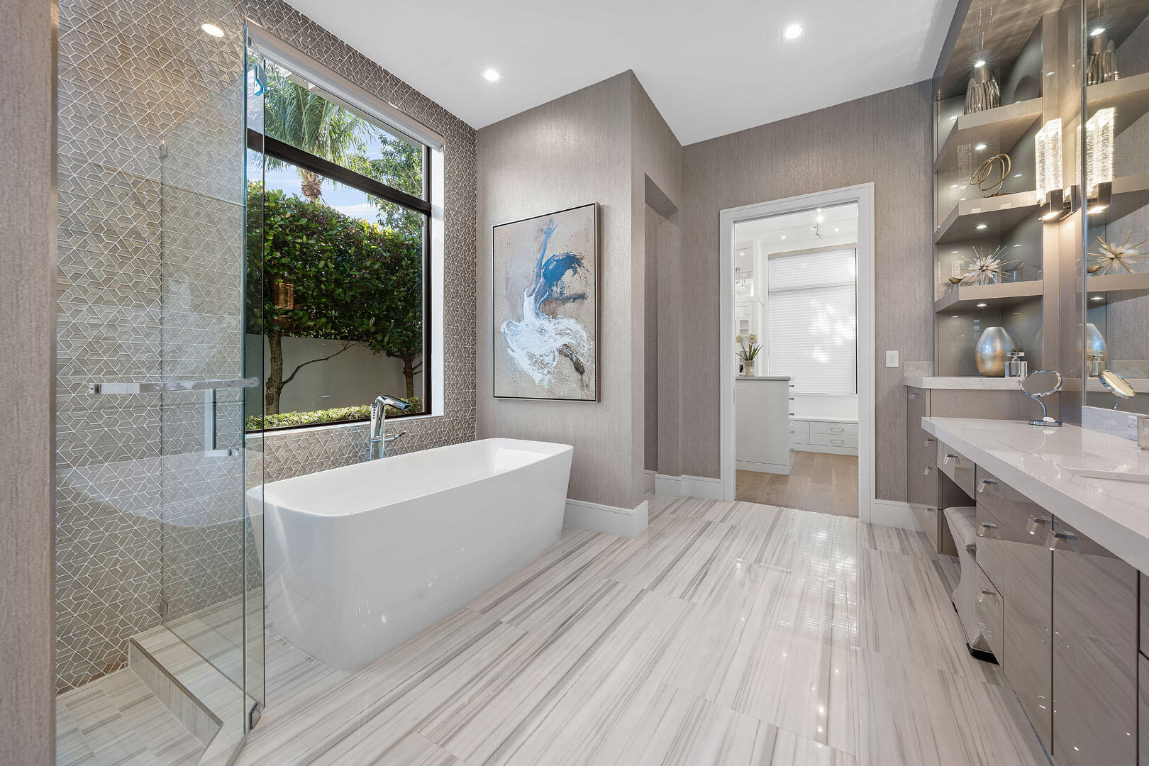 252 S Silver Palm Boca Raton, FL 33432