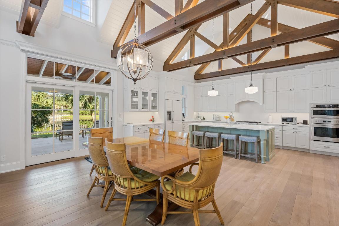 105 Weomi Jupiter, FL 33458