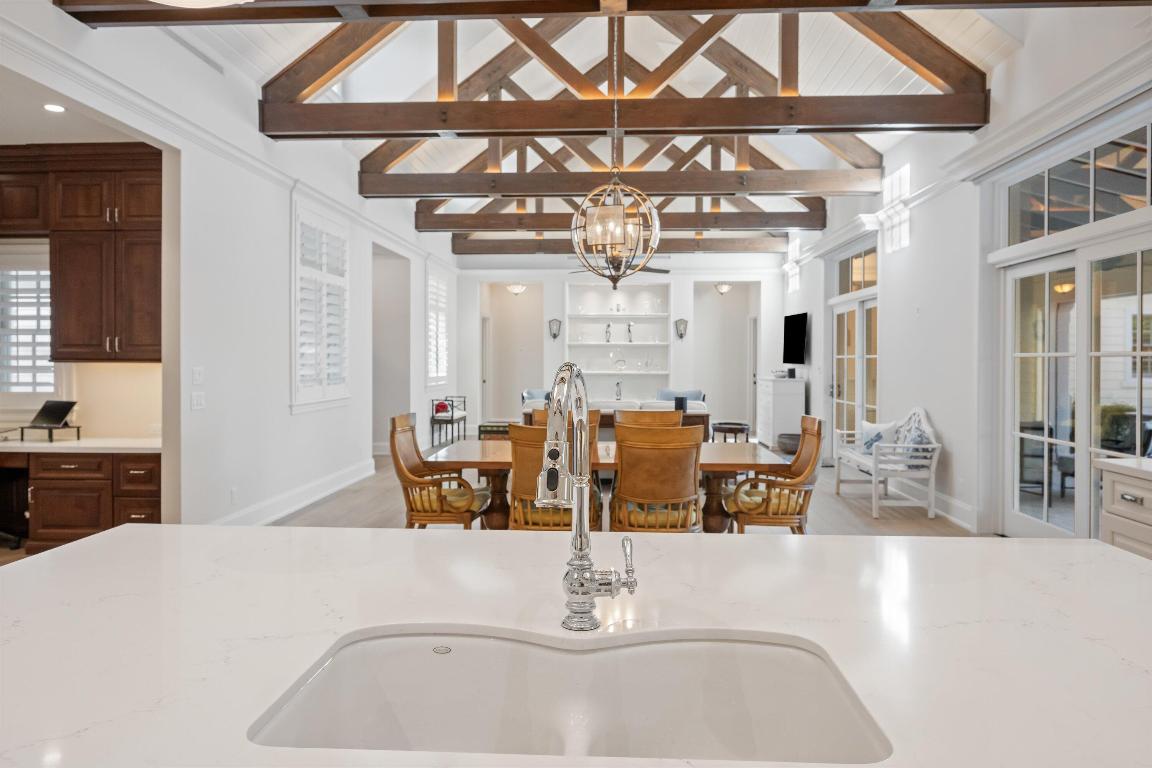 105 Weomi Jupiter, FL 33458