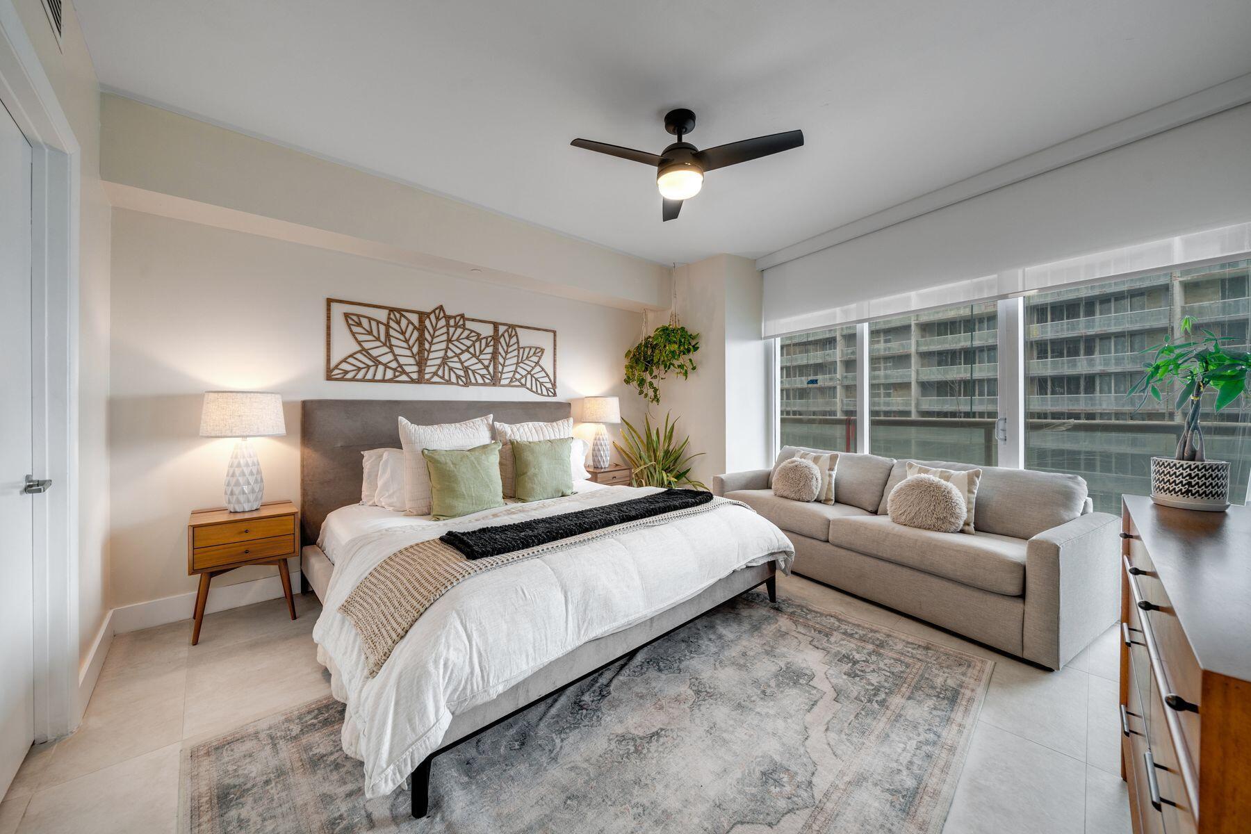 image Iconbrickell Condo No 111