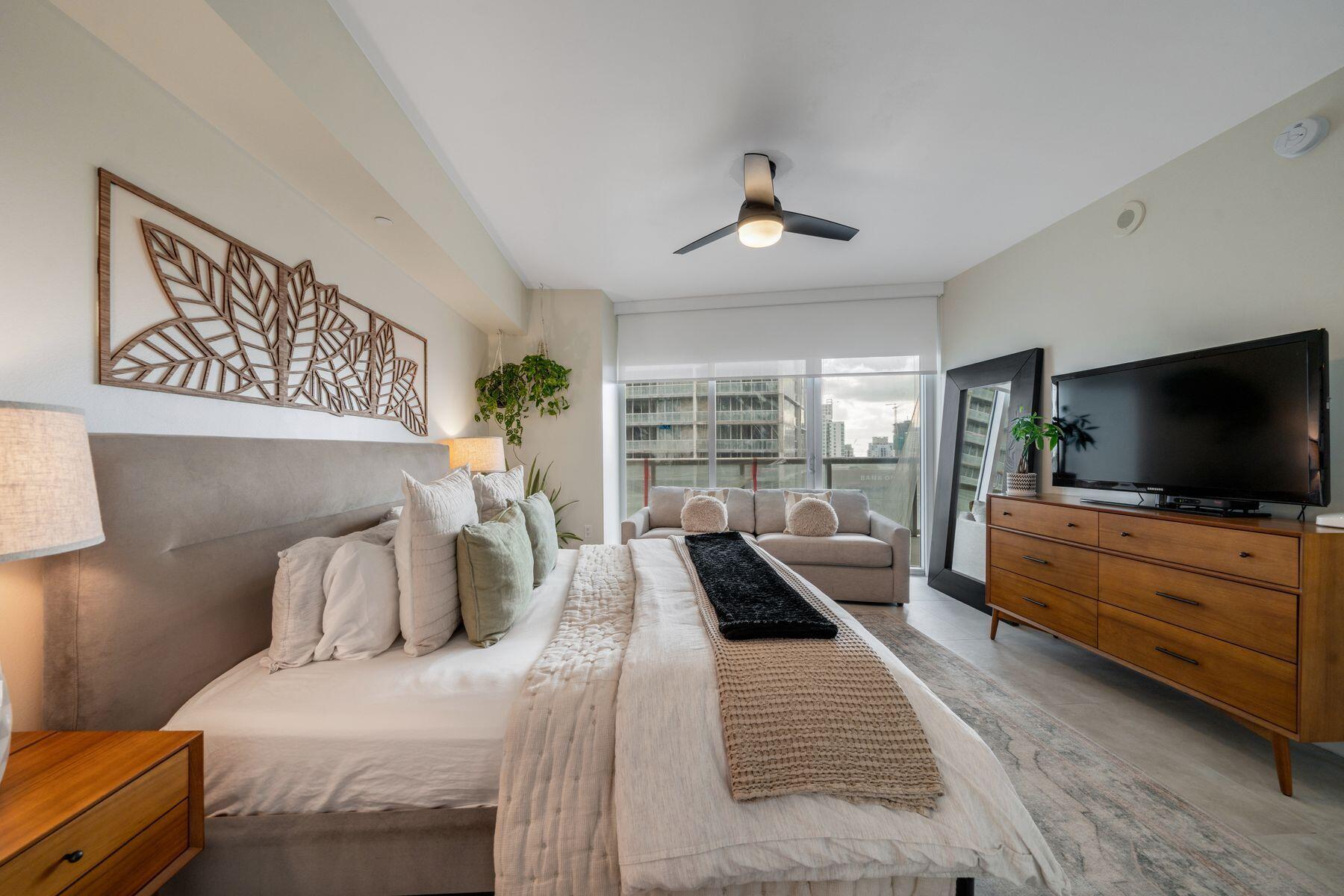 image Iconbrickell Condo No 113