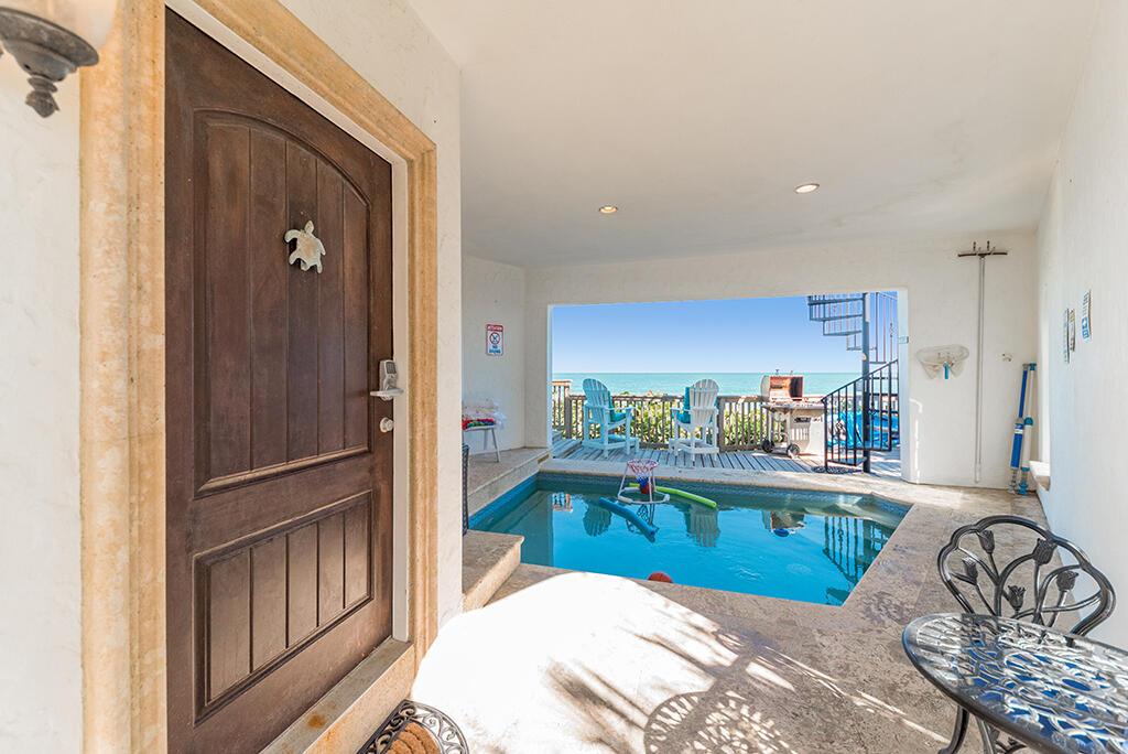 23 NE Macarthur Stuart, FL 34996