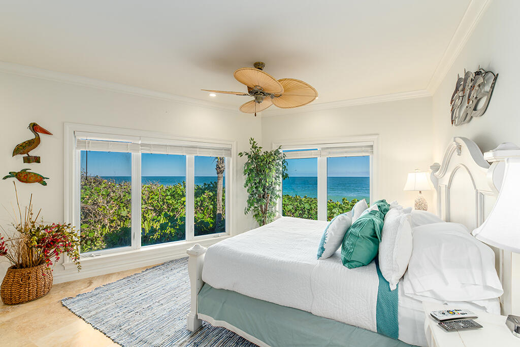 23 NE Macarthur Stuart, FL 34996