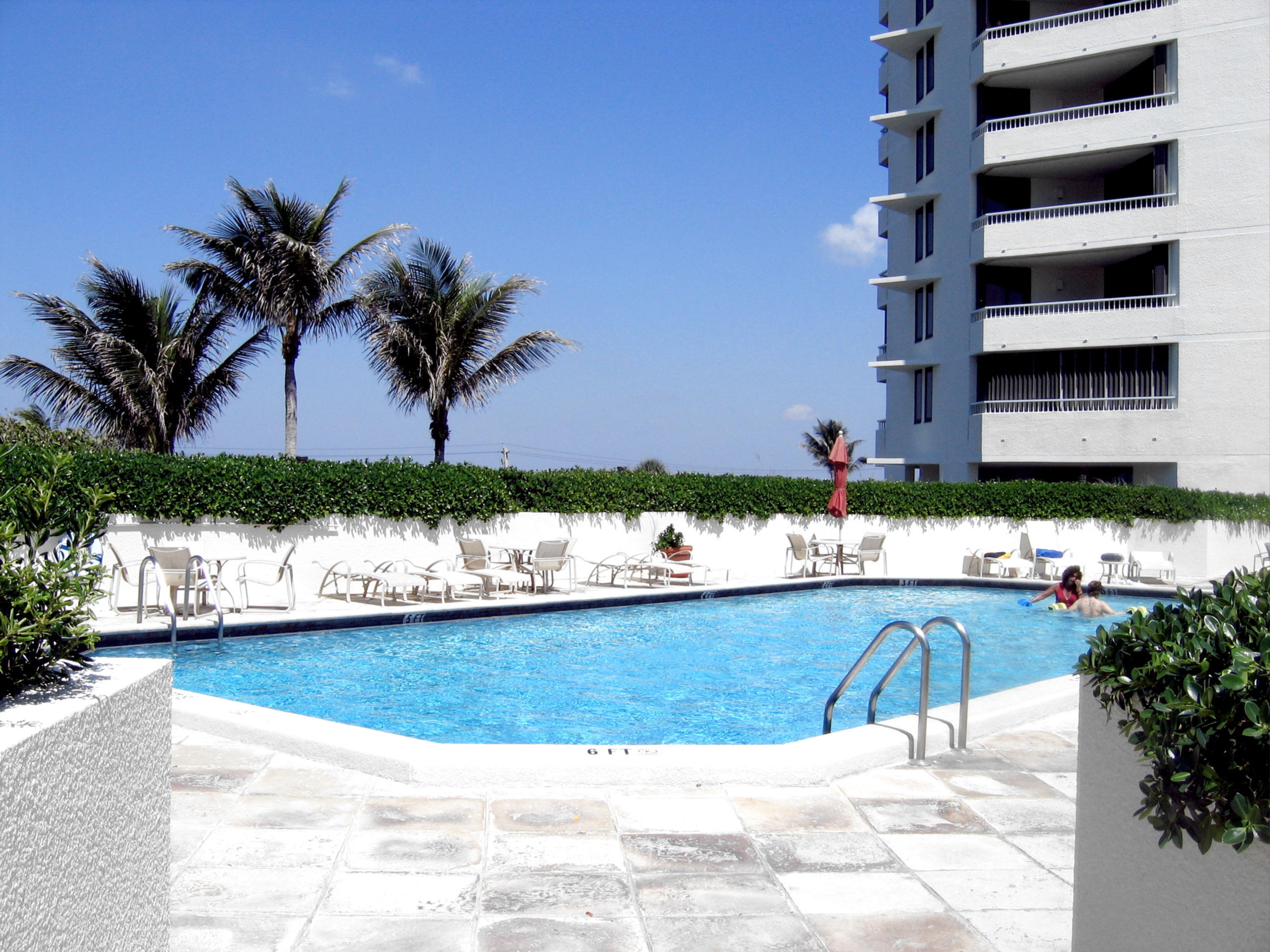 5080 N Ocean #9d Singer Island, FL 33404