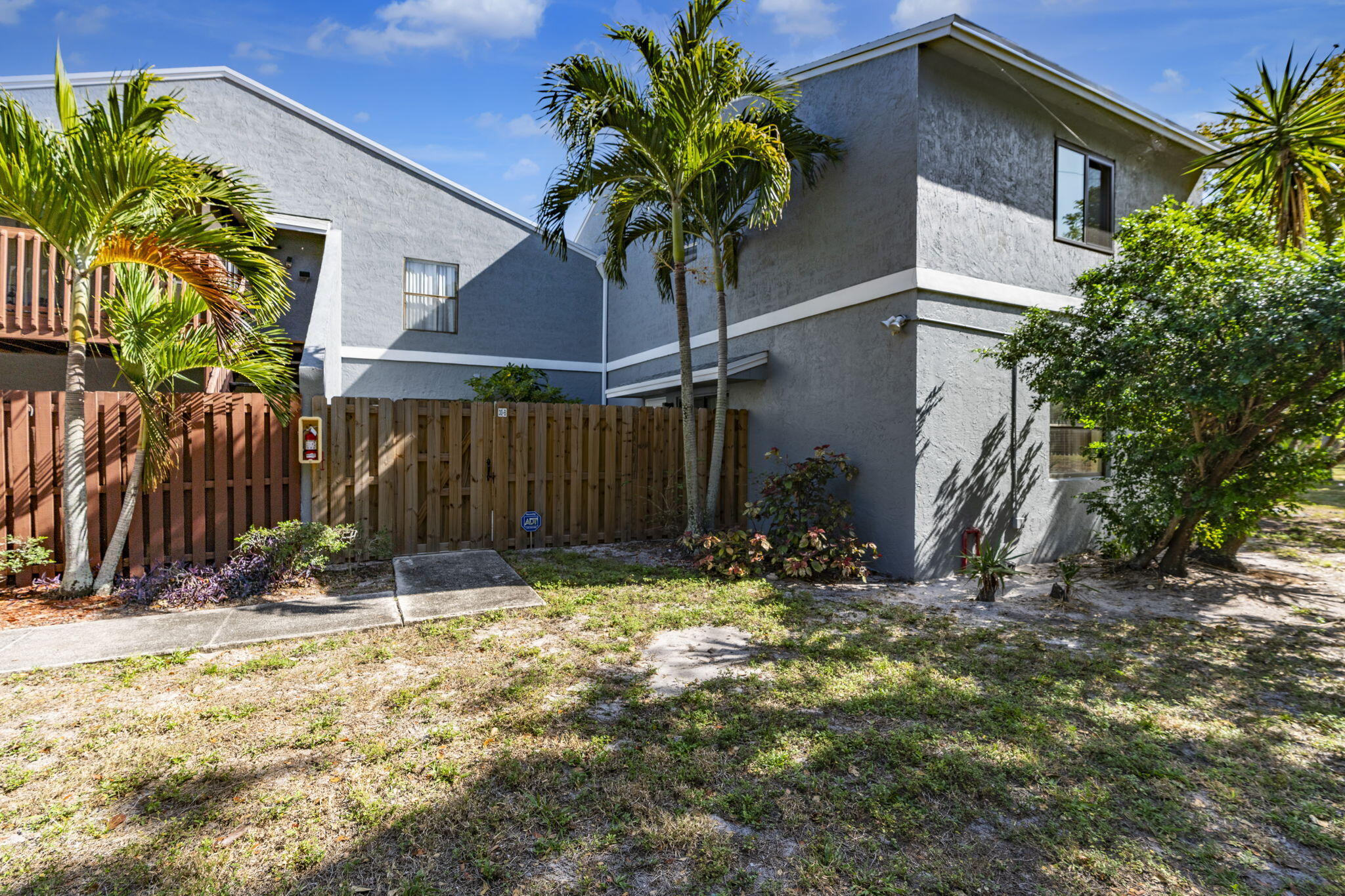 30 Crossings #B Boynton Beach, FL 33435