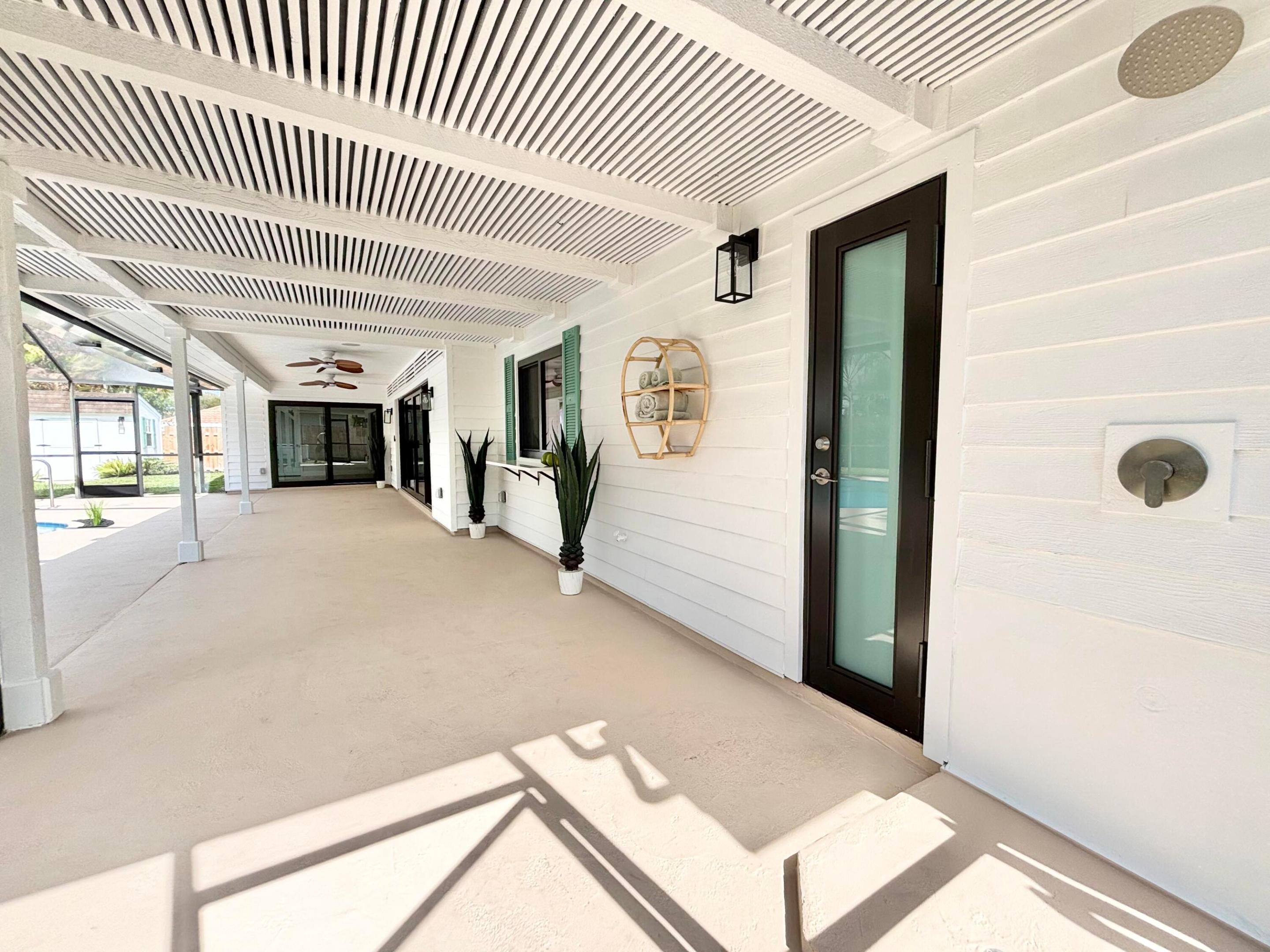 14 SE Paddock Jupiter, FL 33469