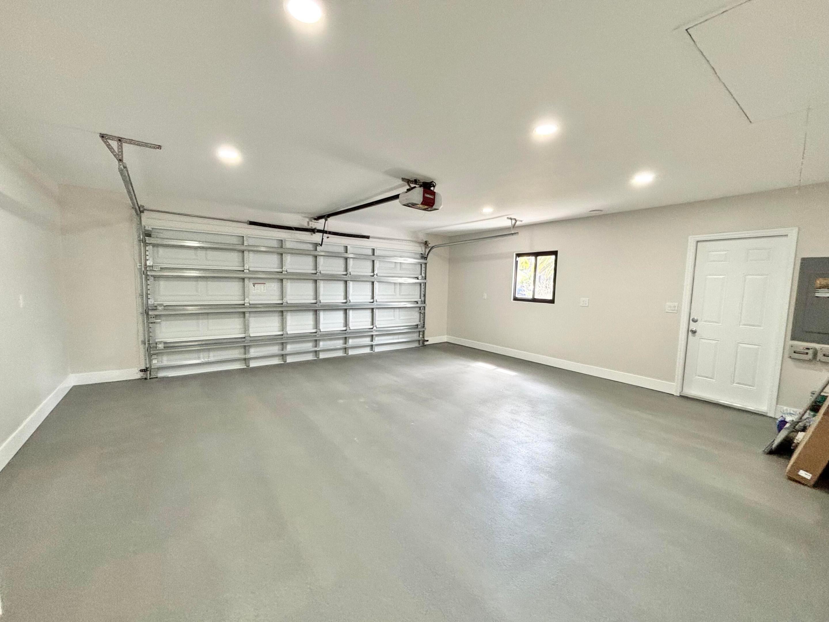 14 SE Paddock Jupiter, FL 33469