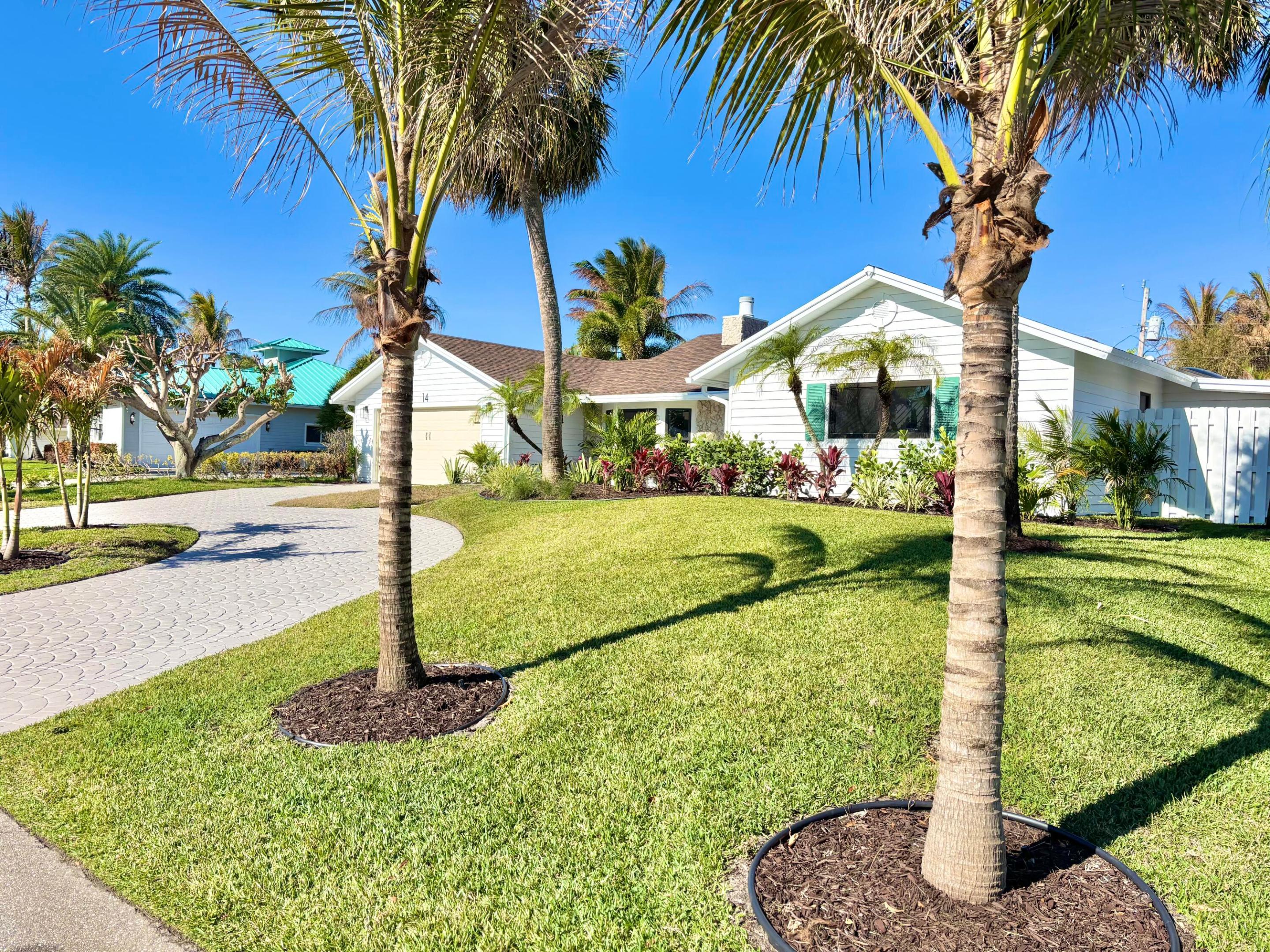 14 SE Paddock Jupiter, FL 33469