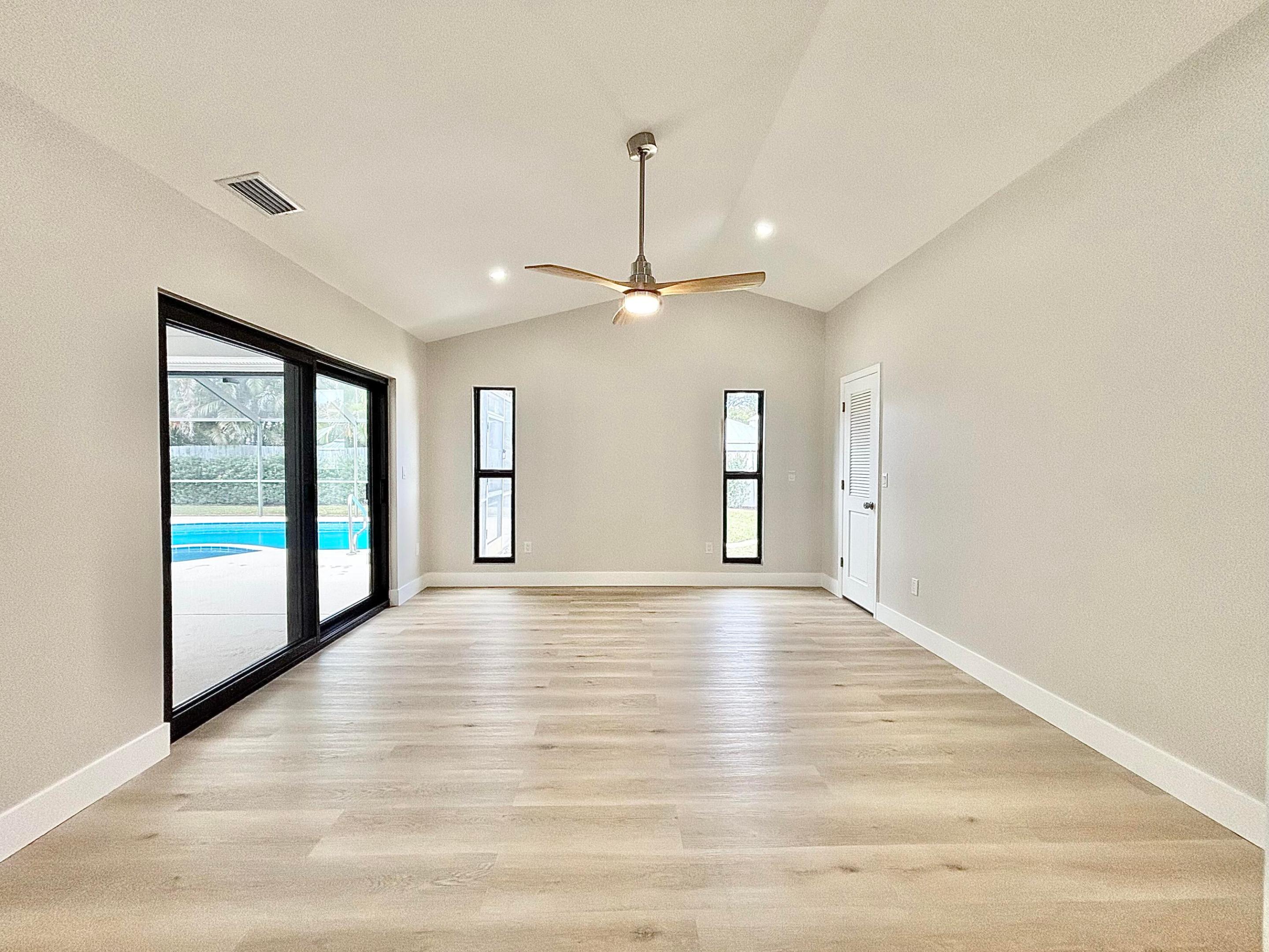 14 SE Paddock Jupiter, FL 33469