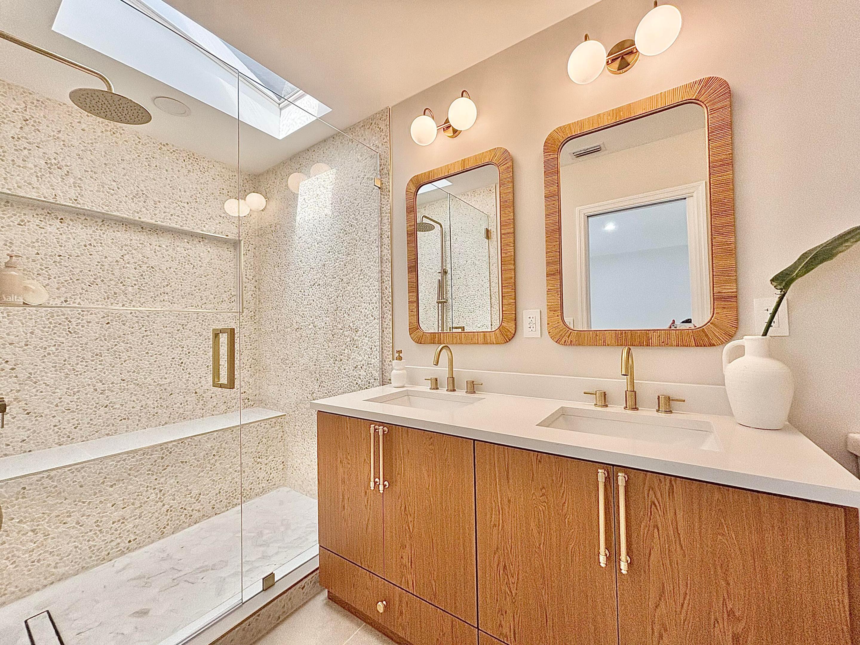 14 SE Paddock Jupiter, FL 33469