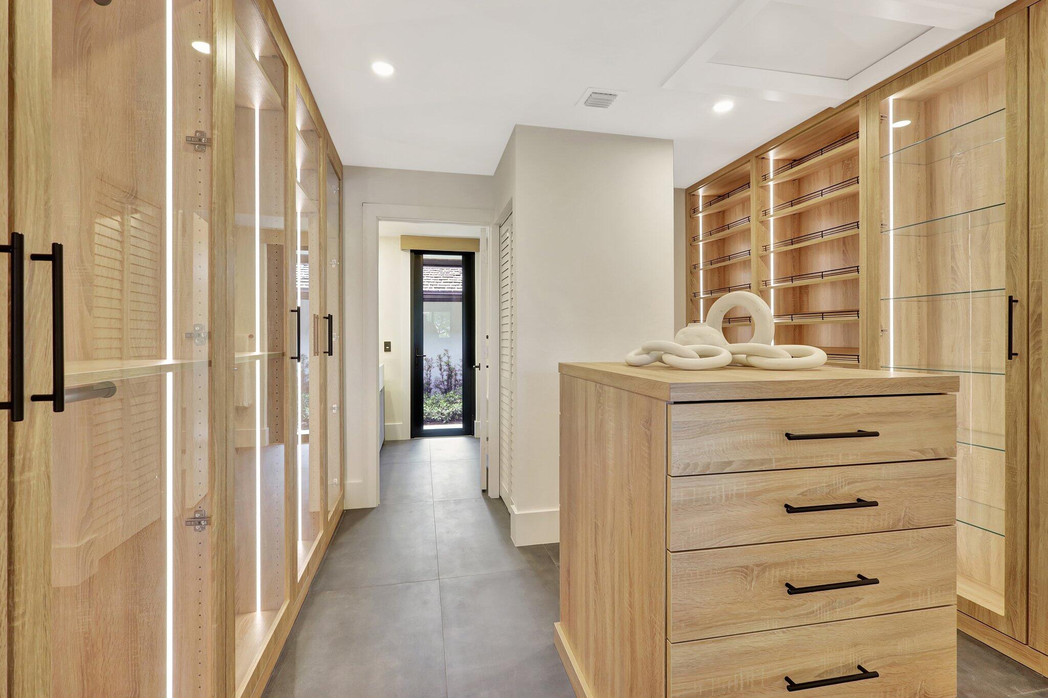 11880 Pebblewood Wellington, FL 33414