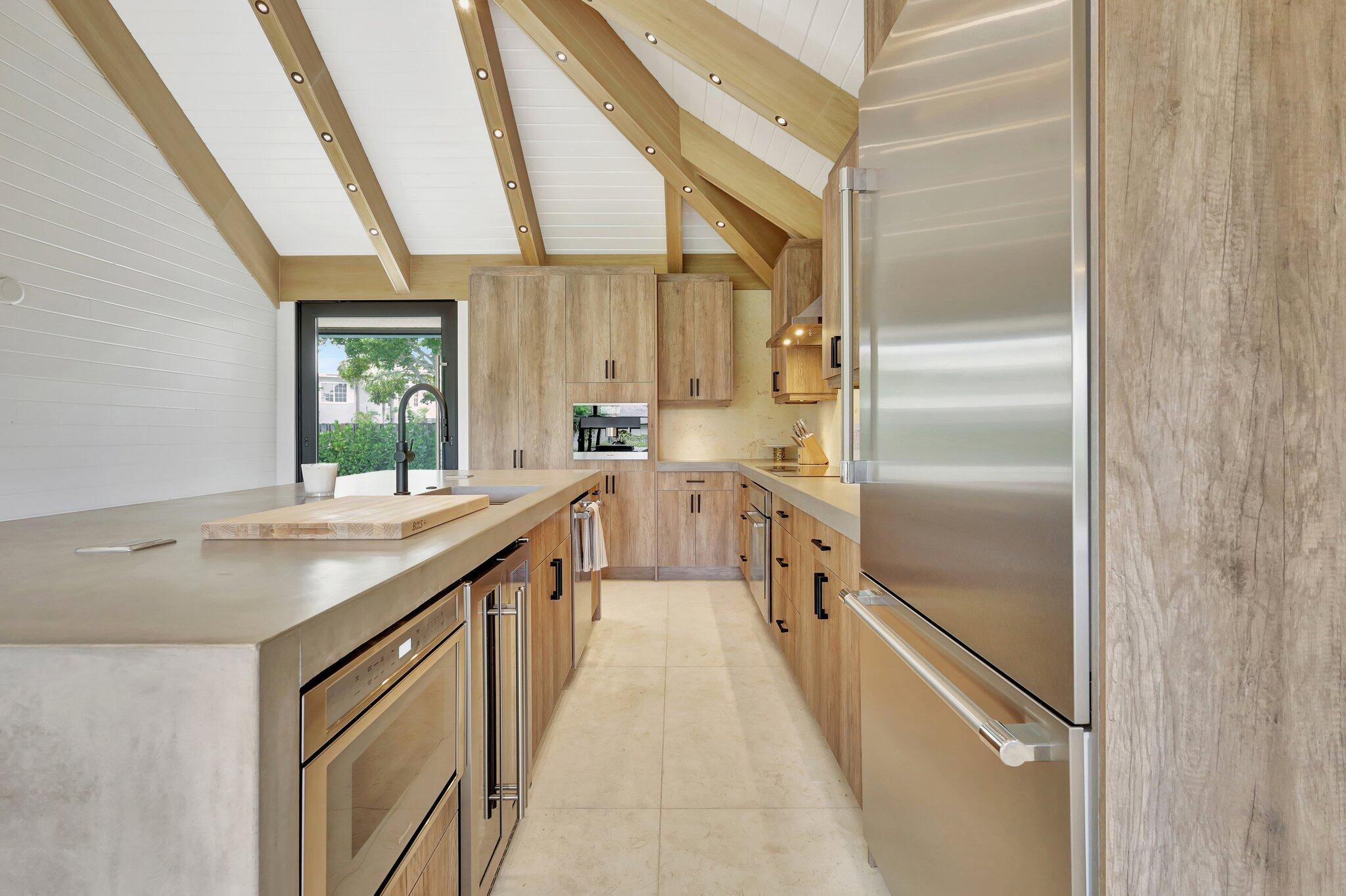 11880 Pebblewood Wellington, FL 33414