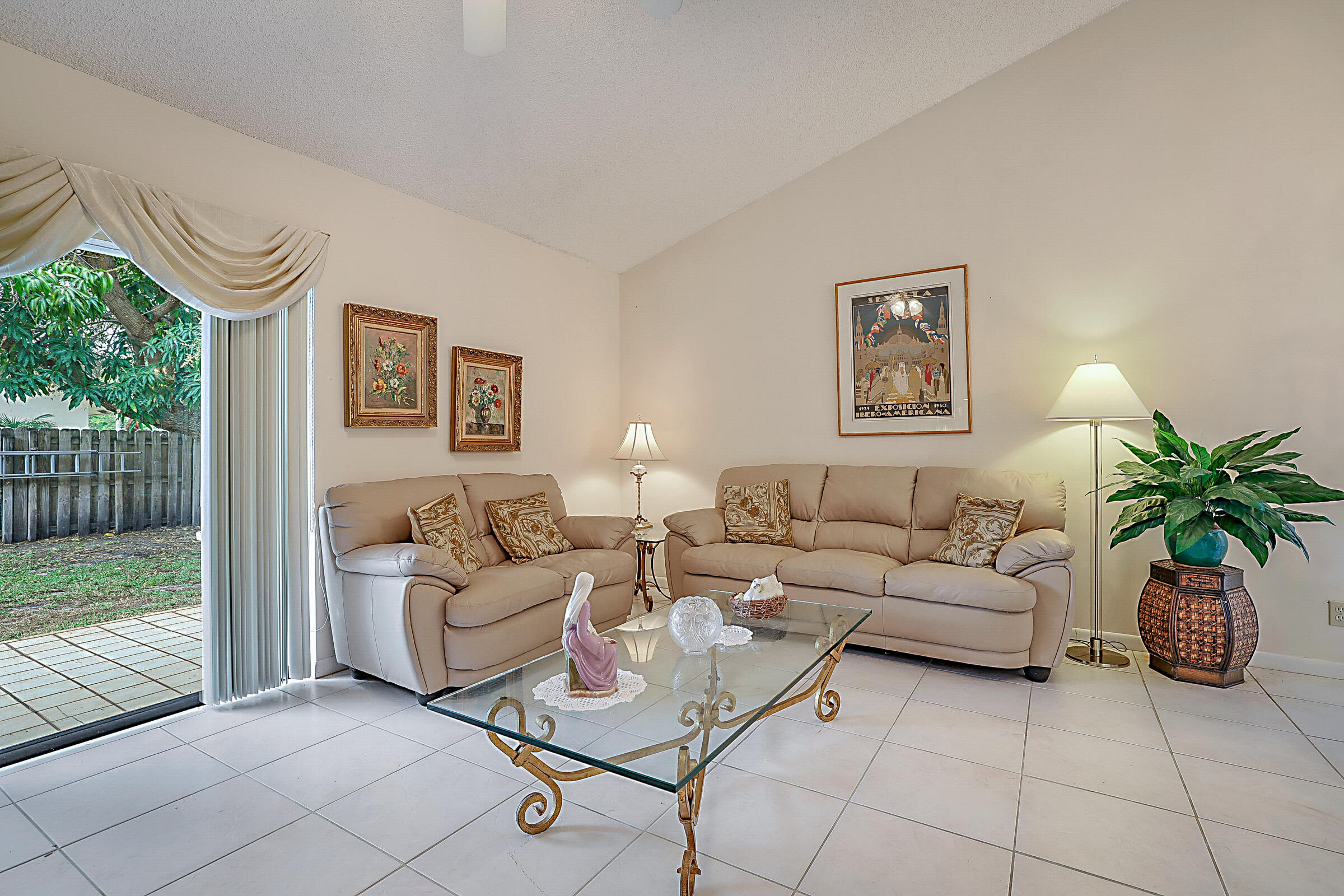 9960 Majestic Boynton Beach, FL 33437