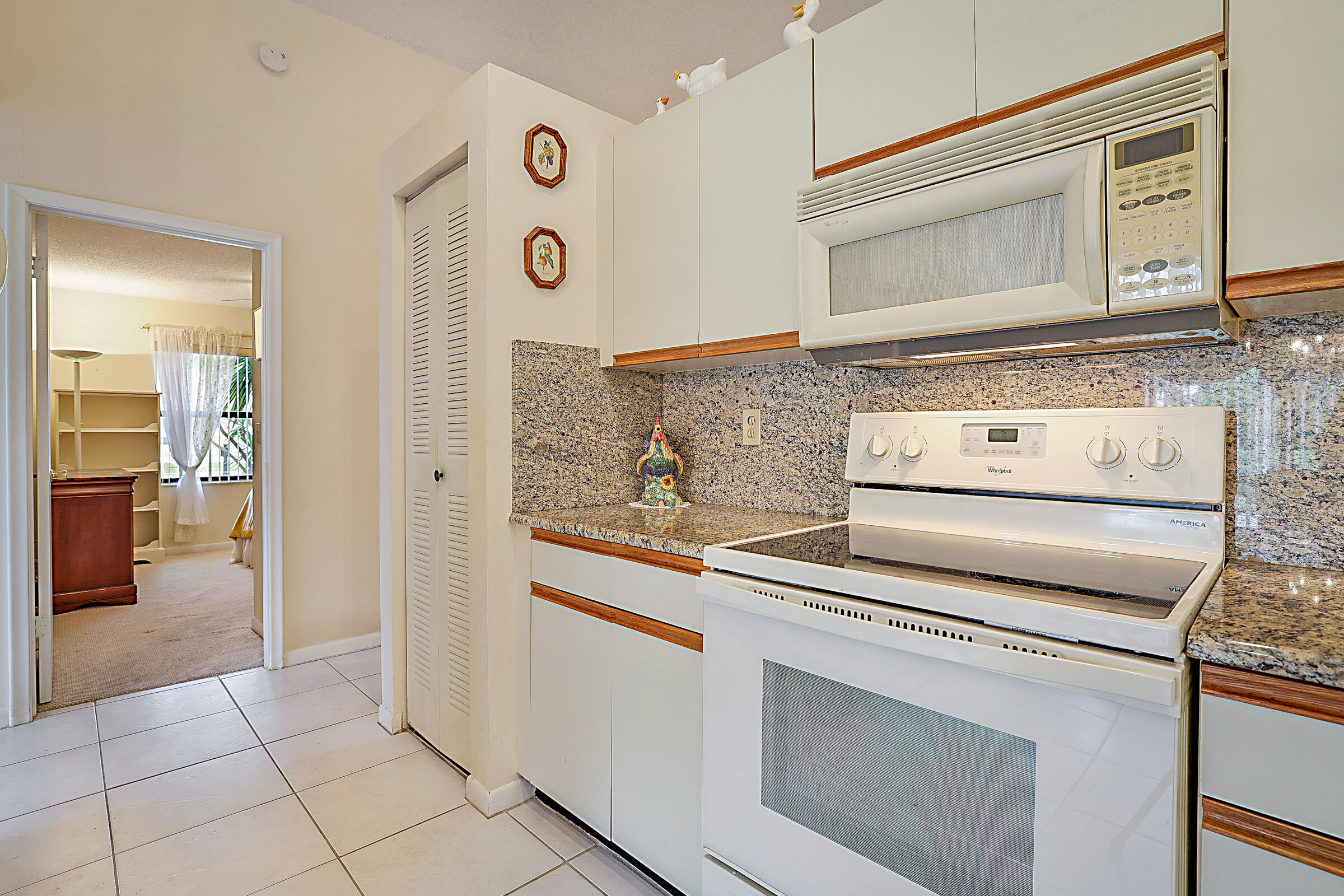 9960 Majestic Boynton Beach, FL 33437