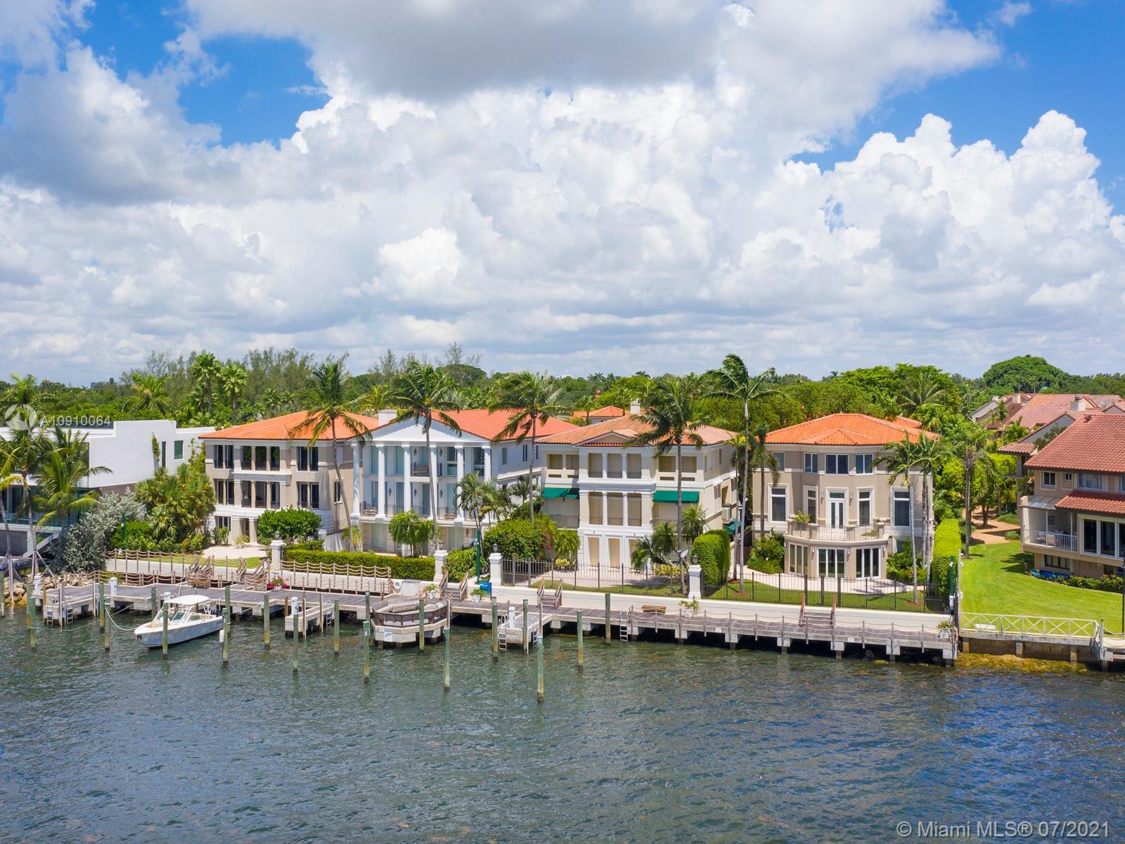 3517 Bayshore Villas Dr Coconut Grove, FL 33133