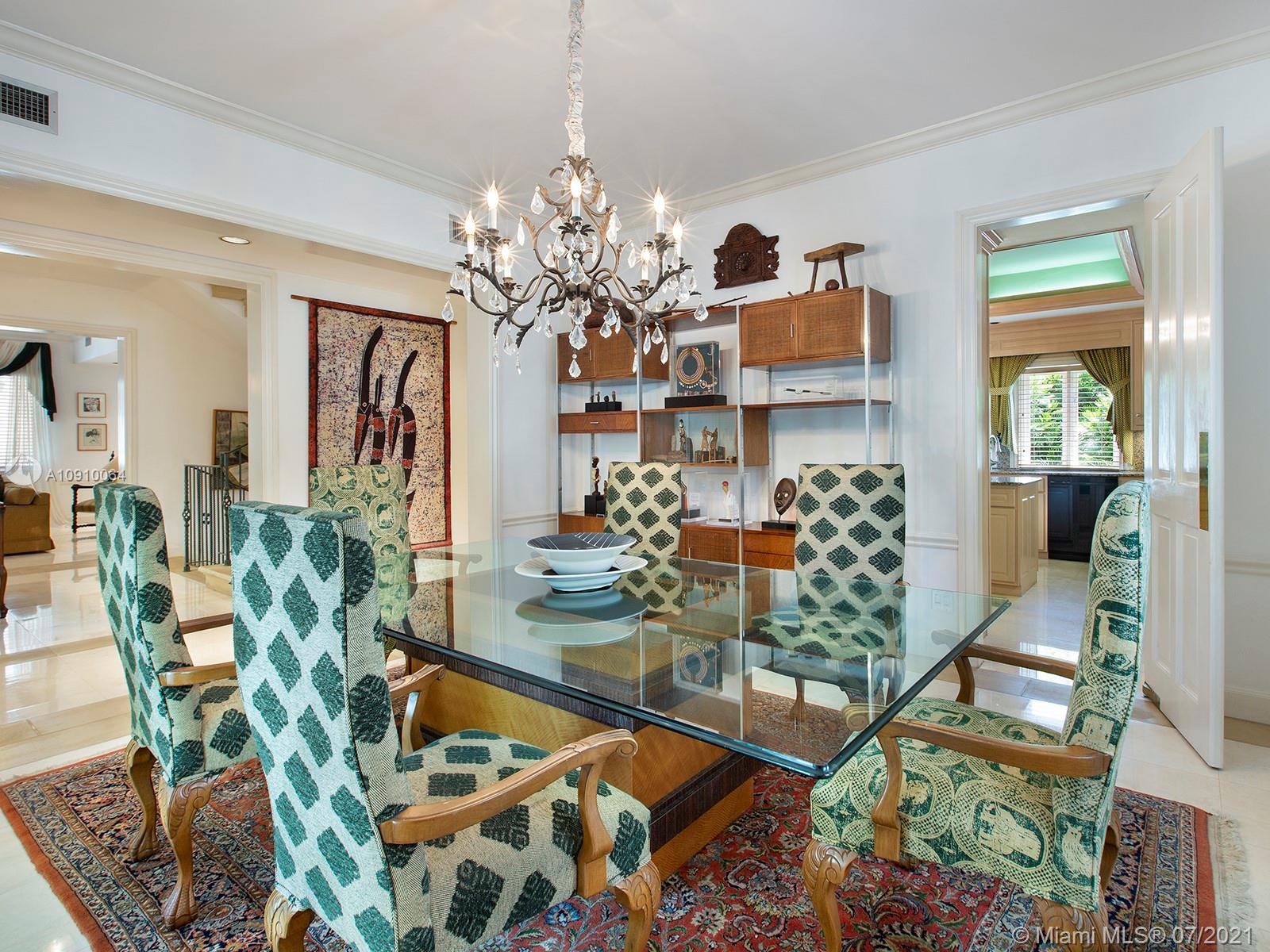 3517 Bayshore Villas Dr Coconut Grove, FL 33133