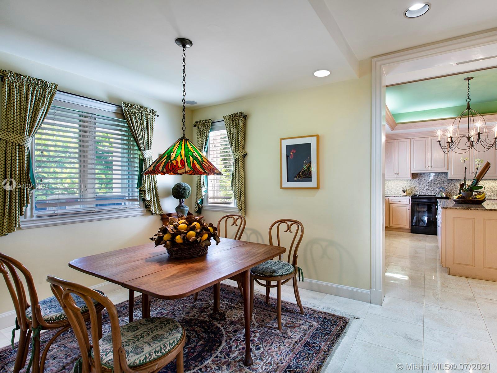 3517 Bayshore Villas Dr Coconut Grove, FL 33133