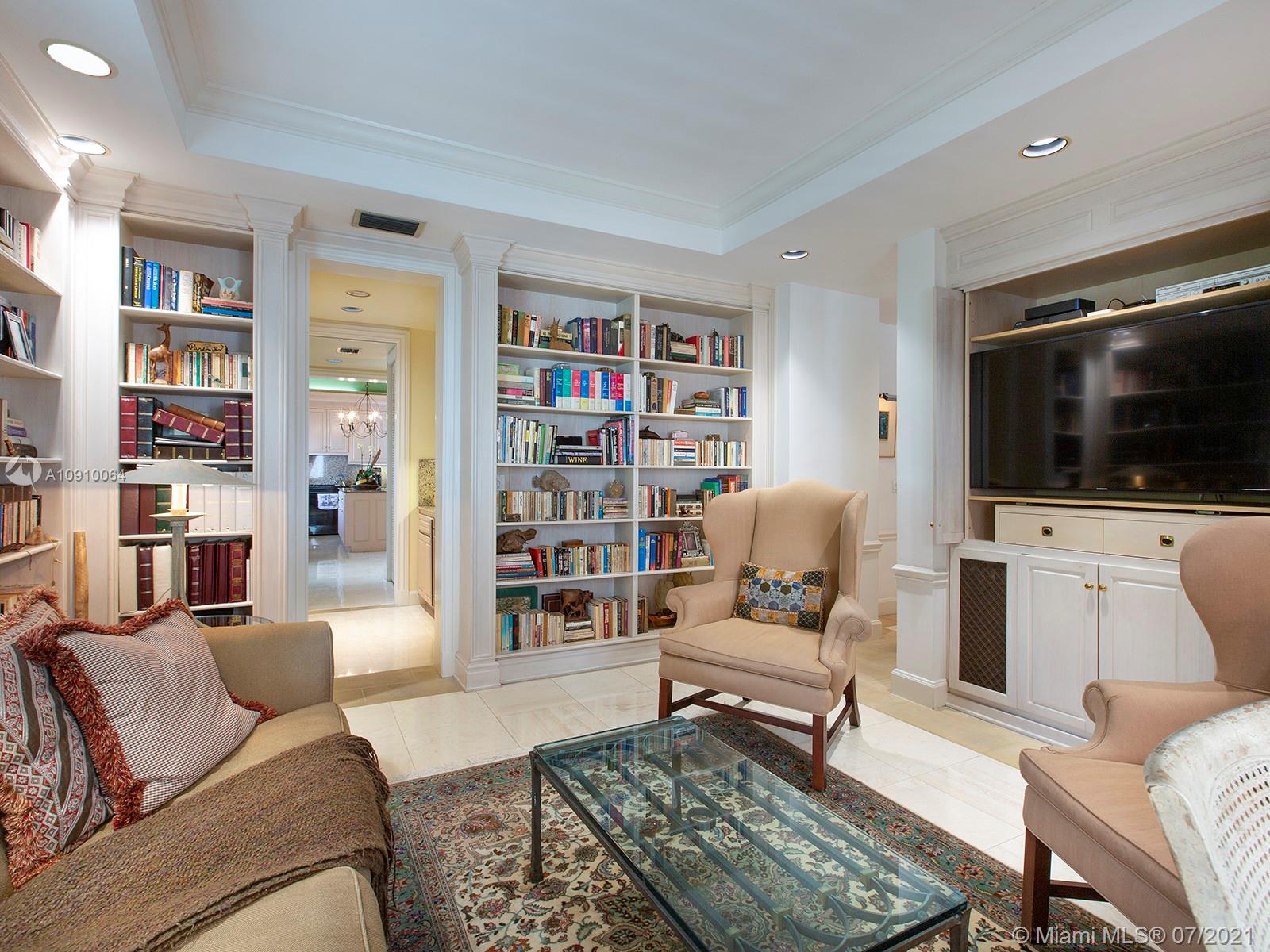 3517 Bayshore Villas Dr Coconut Grove, FL 33133