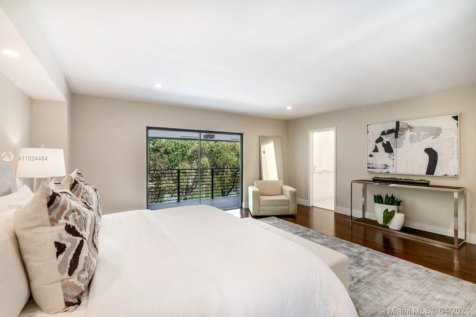 4880 Granada Blvd Coral Gables, FL 33146