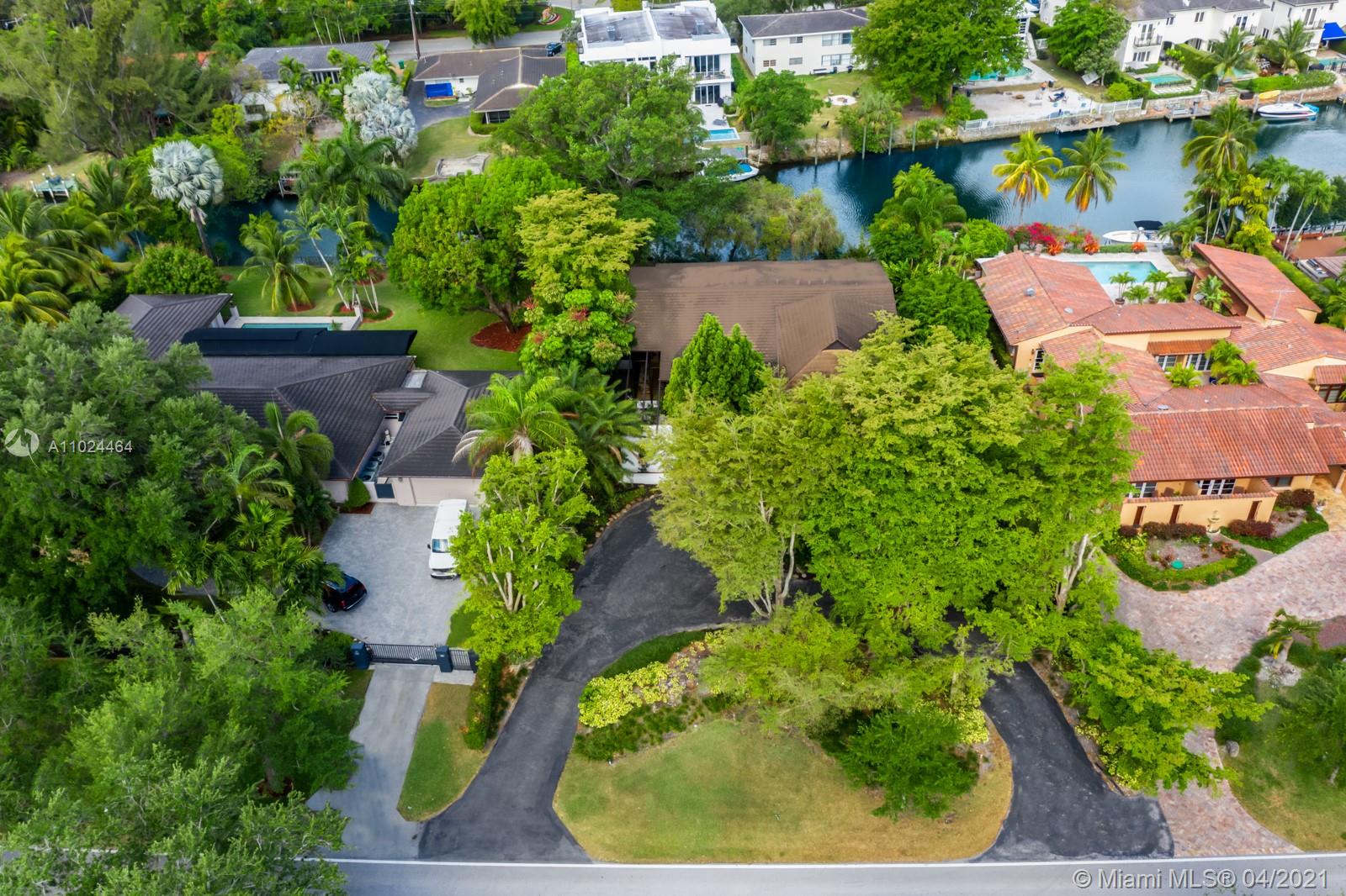 4880 Granada Blvd Coral Gables, FL 33146