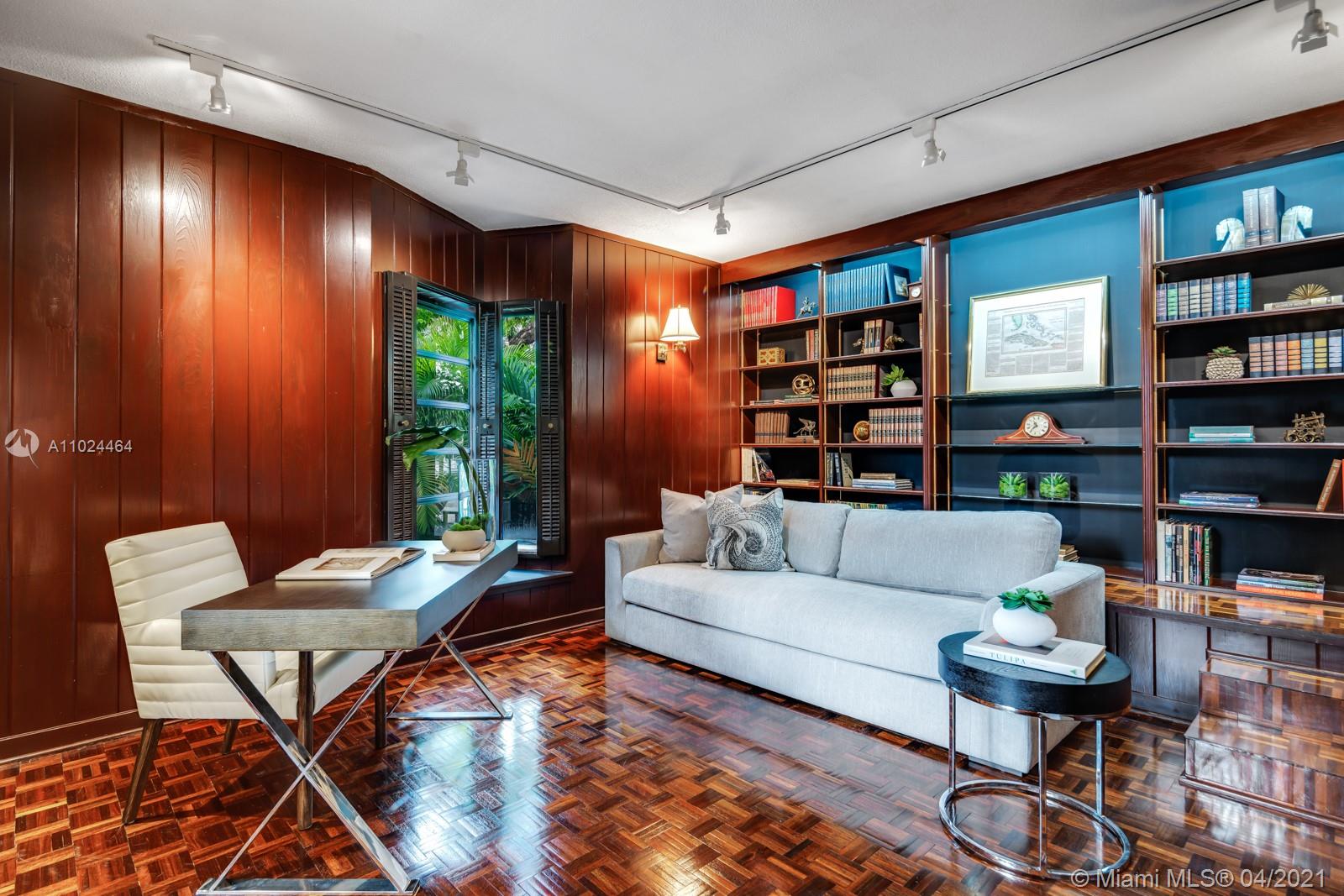 4880 Granada Blvd Coral Gables, FL 33146