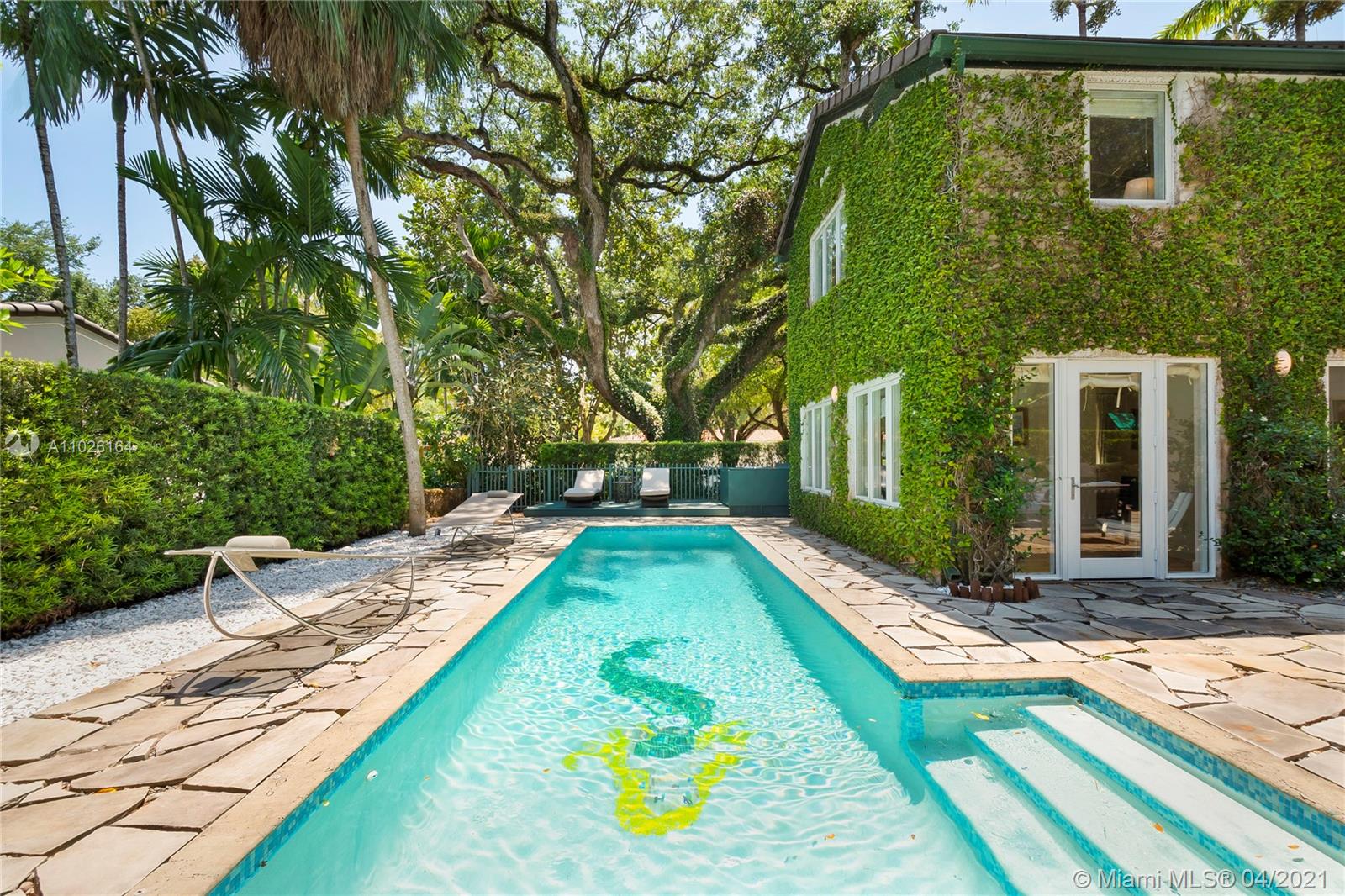 743 Anastasia Ave Coral Gables, FL 33134