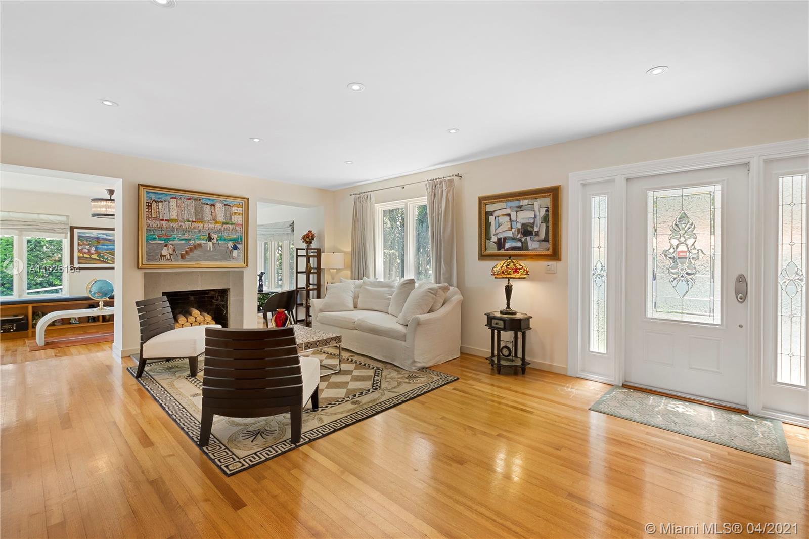 743 Anastasia Ave Coral Gables, FL 33134