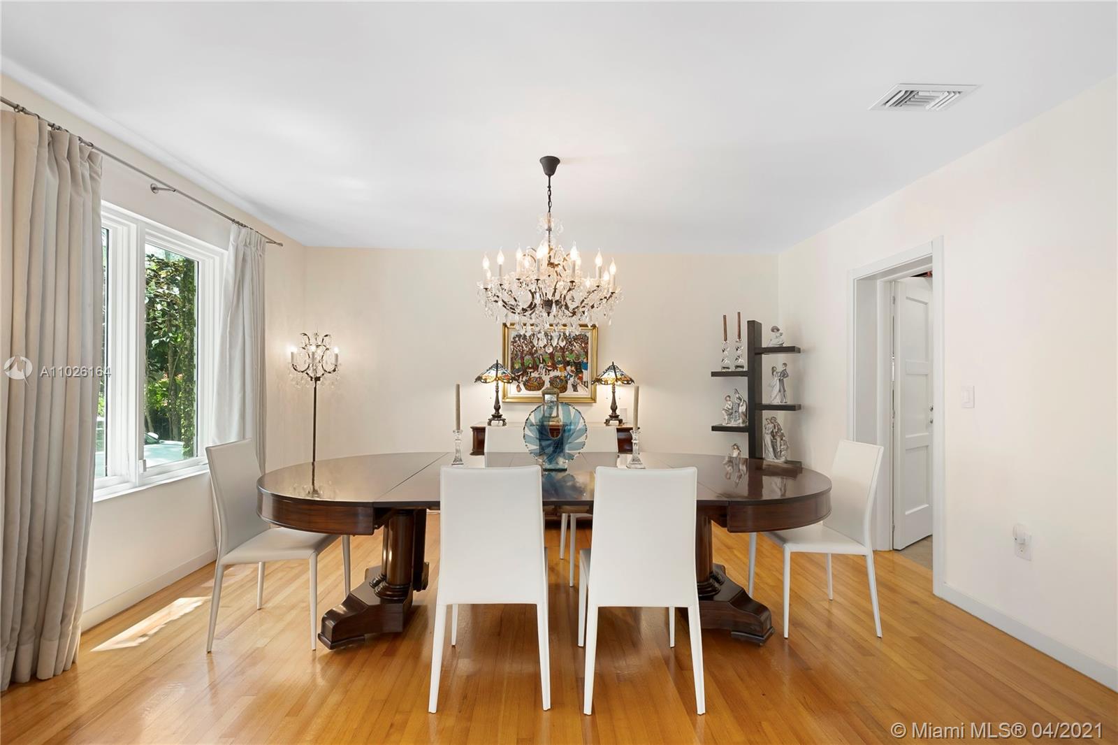 743 Anastasia Ave Coral Gables, FL 33134