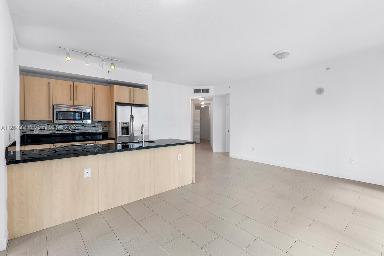 79 SW 12th St #2106-S Miami, FL 33130