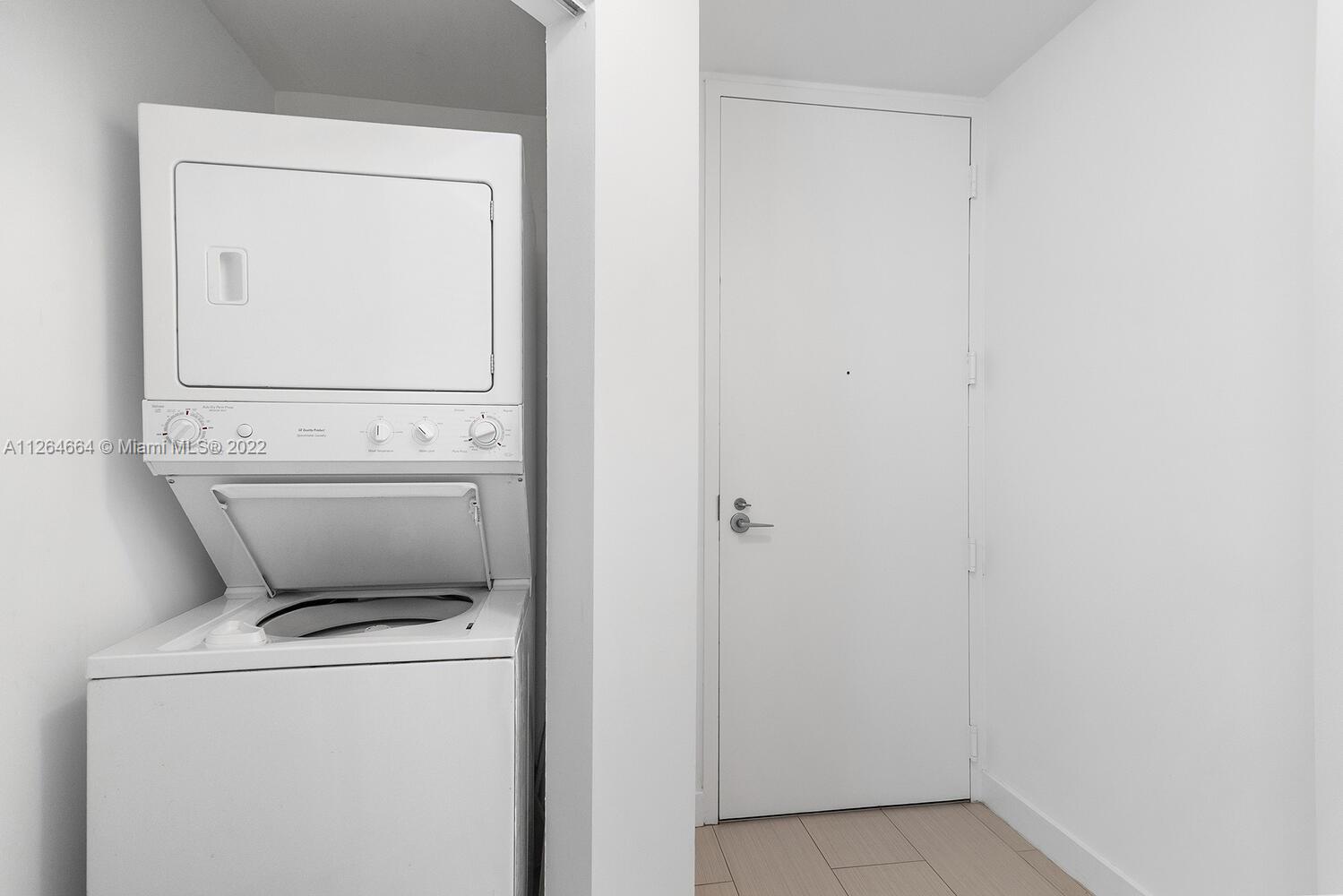 79 SW 12th St #2106-S Miami, FL 33130