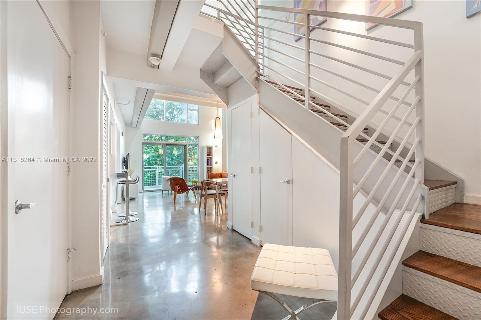 7728 Collins Ave #11