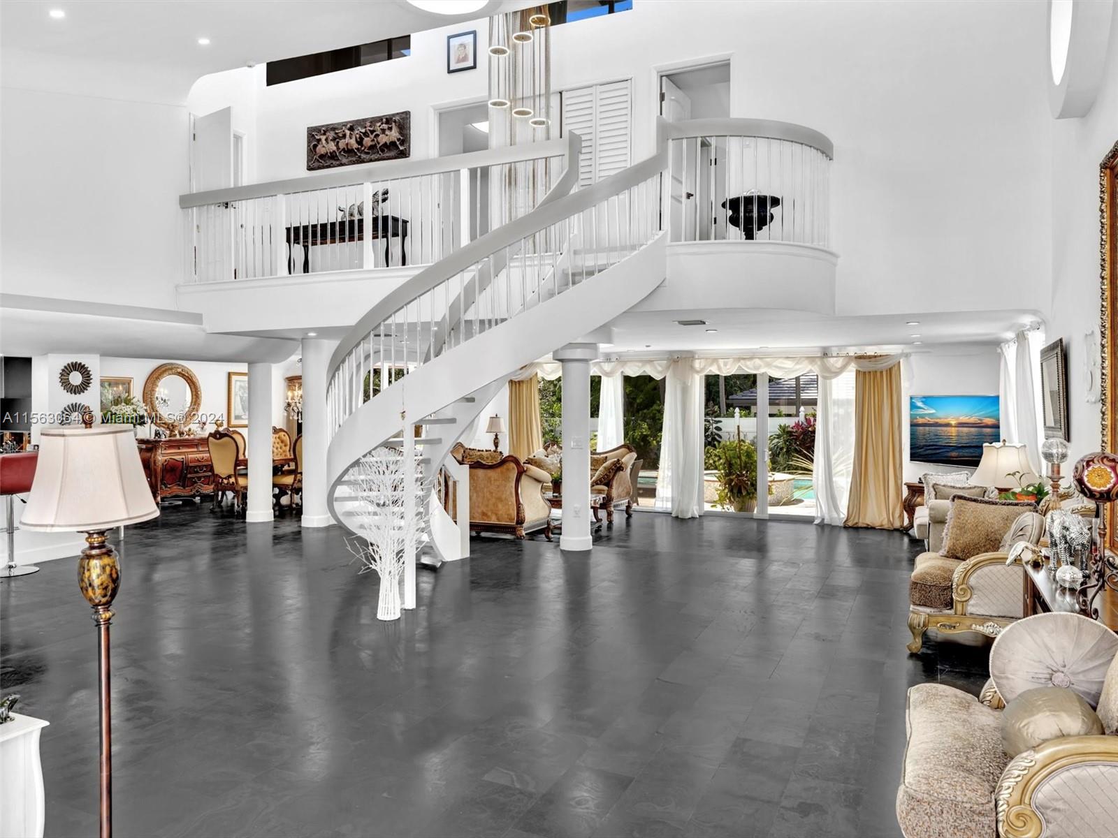 616 Ocean Blvd,Golden Beach, FL 33160