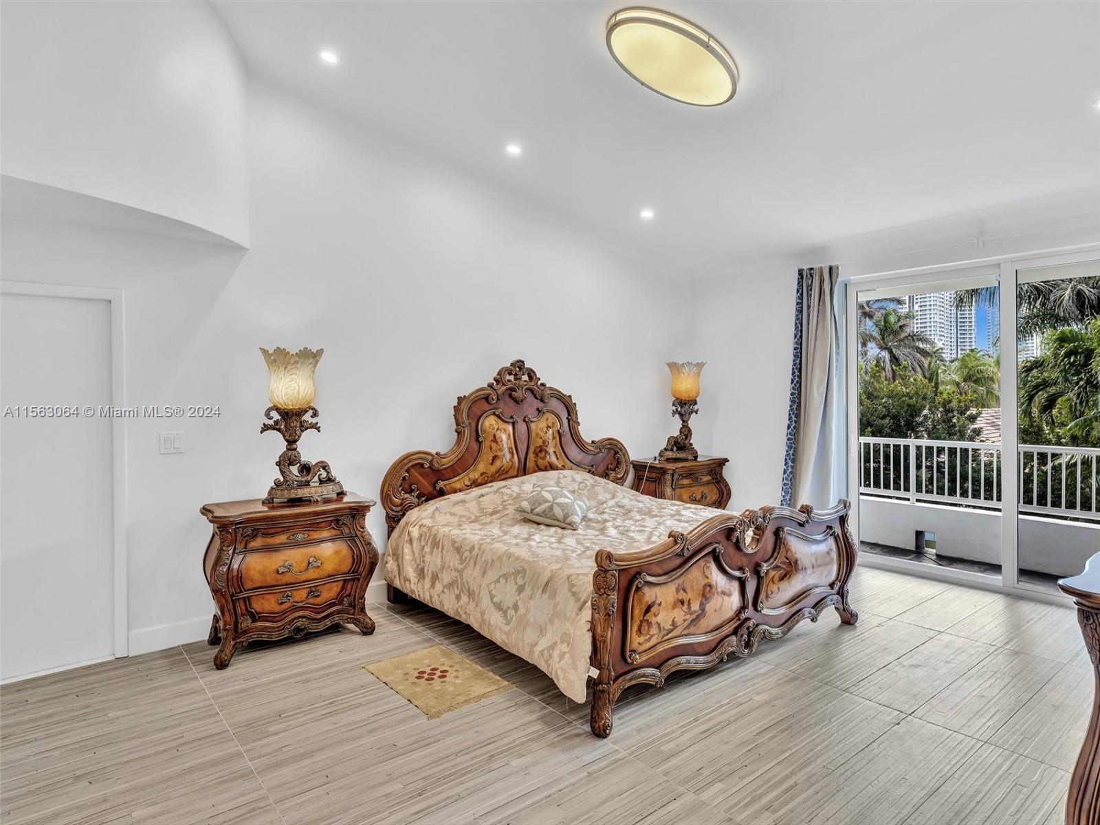 616 Ocean Blvd,Golden Beach, FL 33160