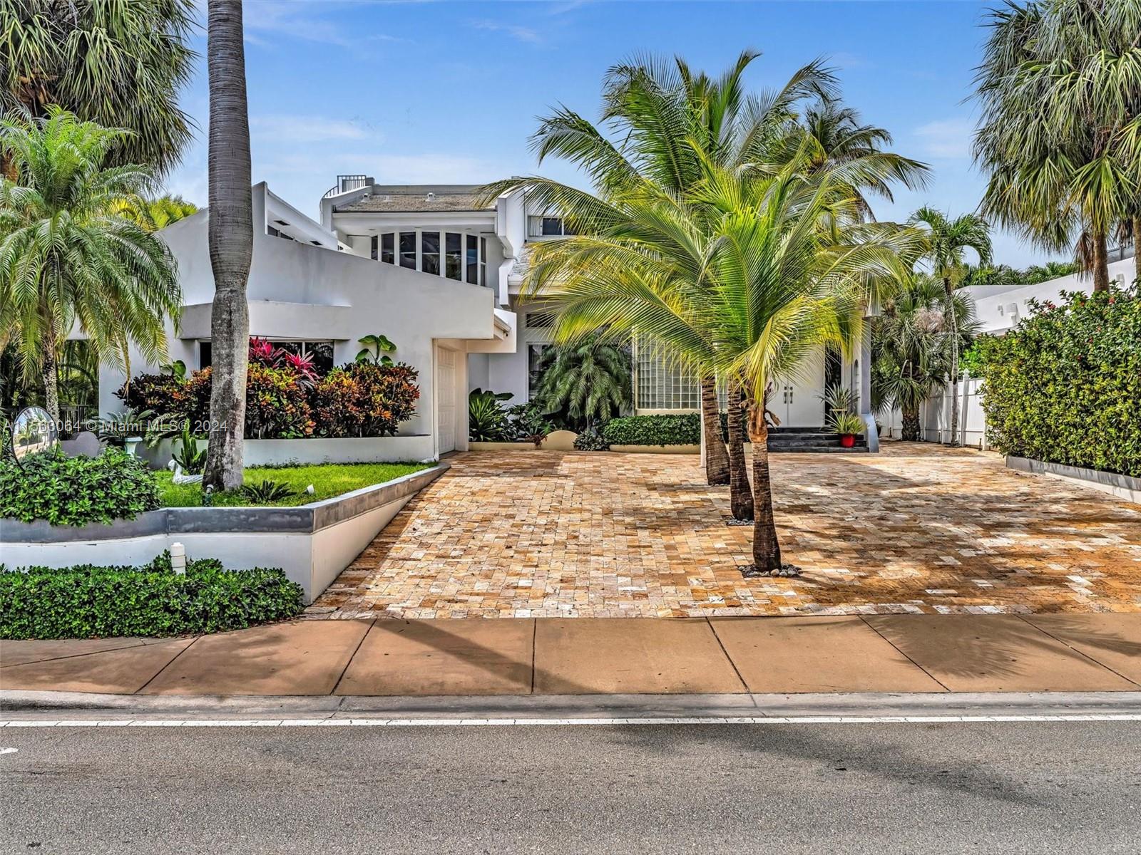 616 Ocean Blvd,Golden Beach, FL 33160